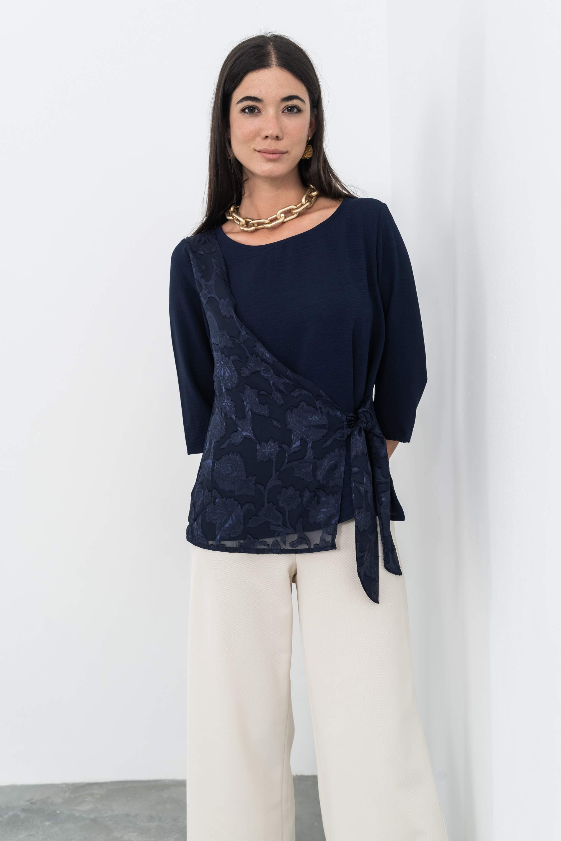 BLUSA EFECTO CRUZADO COMBINADA MARINO - Imagen 3