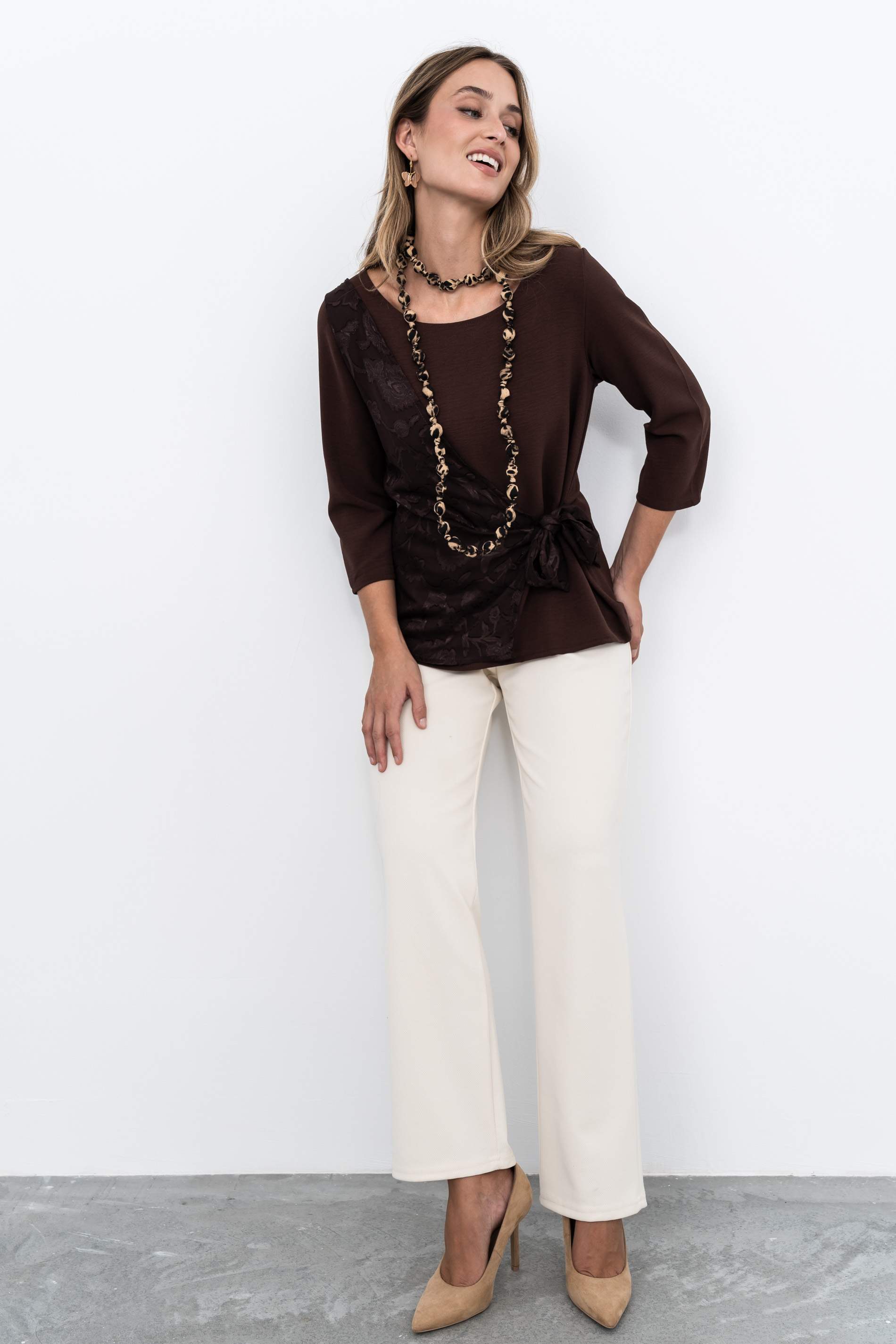 BLUSA EFECTO CRUZADO COMBINADA CHOCOLATE - Imagen 5