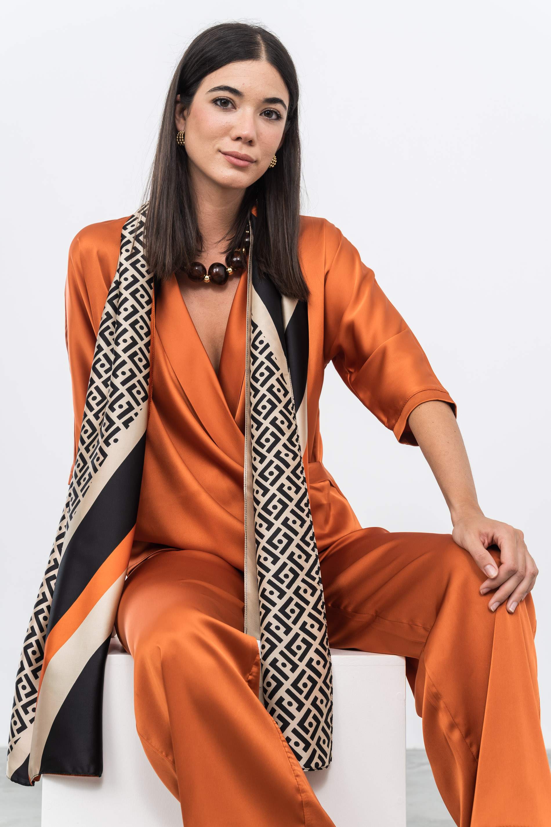 PANTALON SATINADO CALDERA - Imagen 6