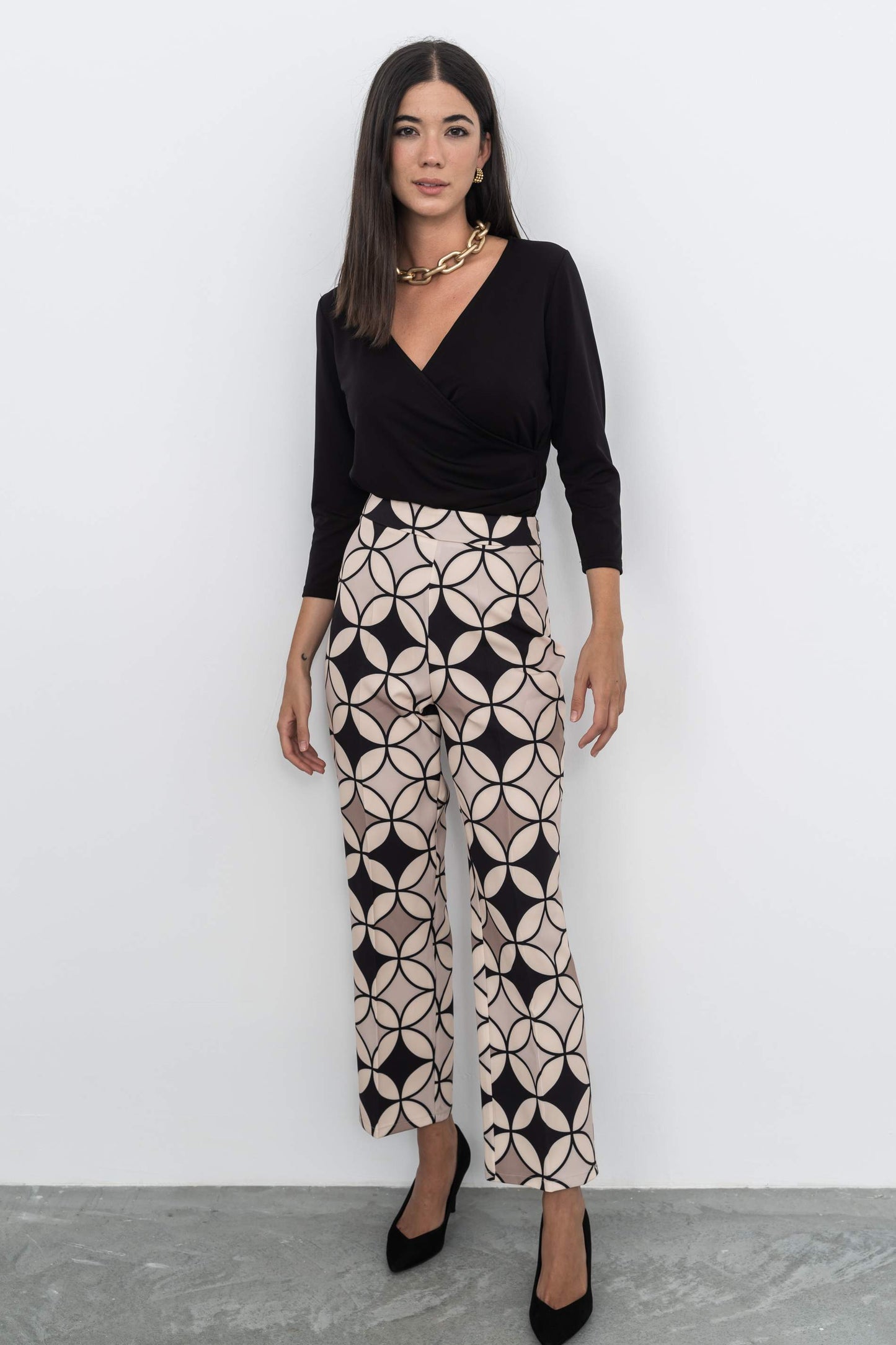PANTALON ESTAMPADO CIRCULOS NEGRO - Imagen 4