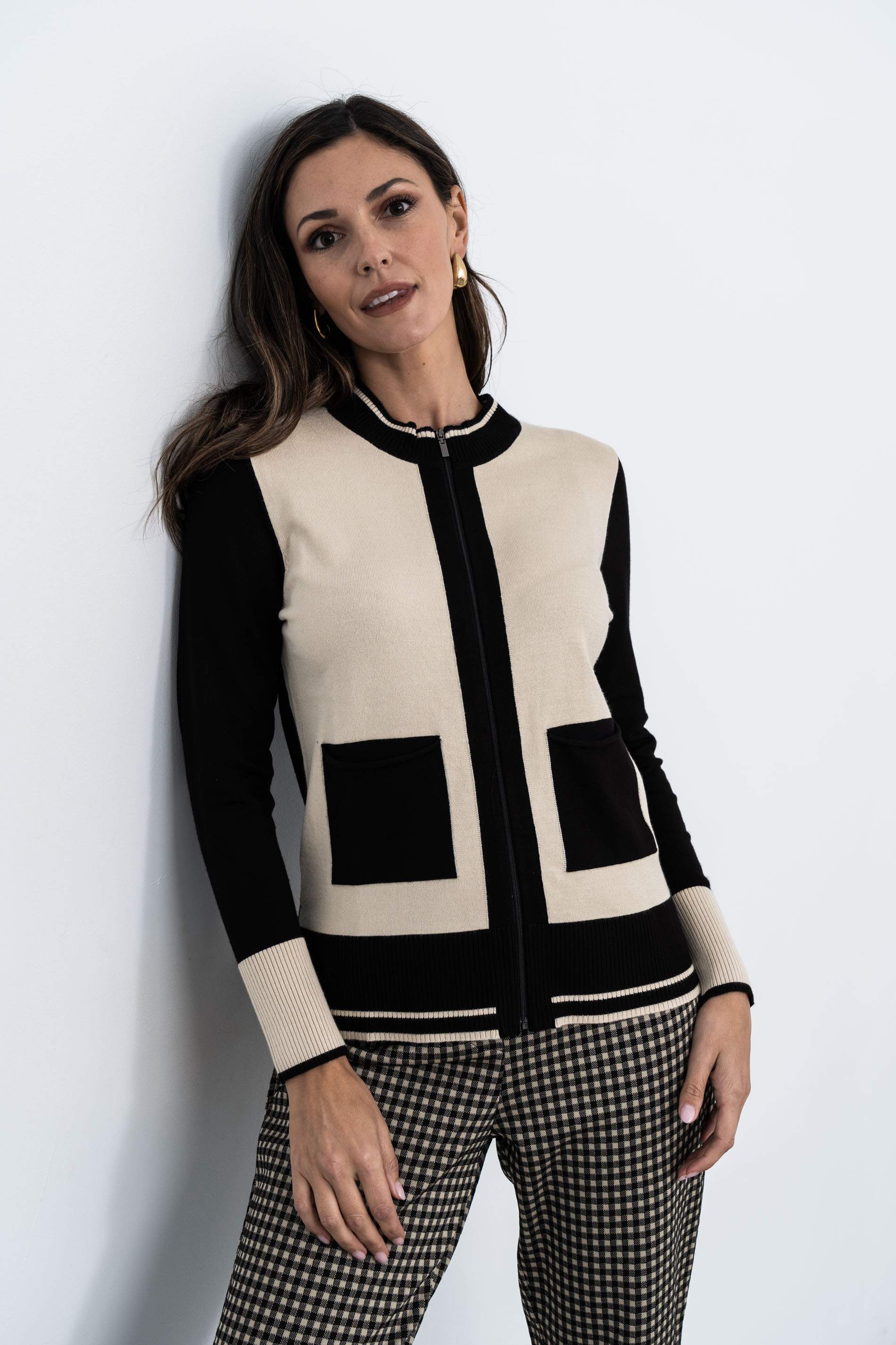 CHAQUETA CREMALLERA BLOSQUES NEGRO - Imagen 2