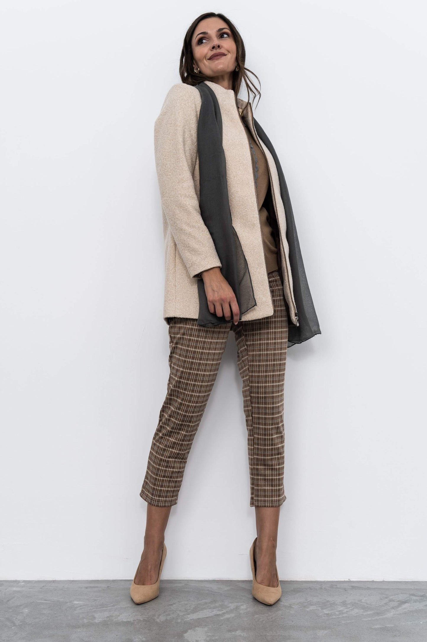 CHAQUETA DETALLE ONDAS CAMEL - Imagen 5