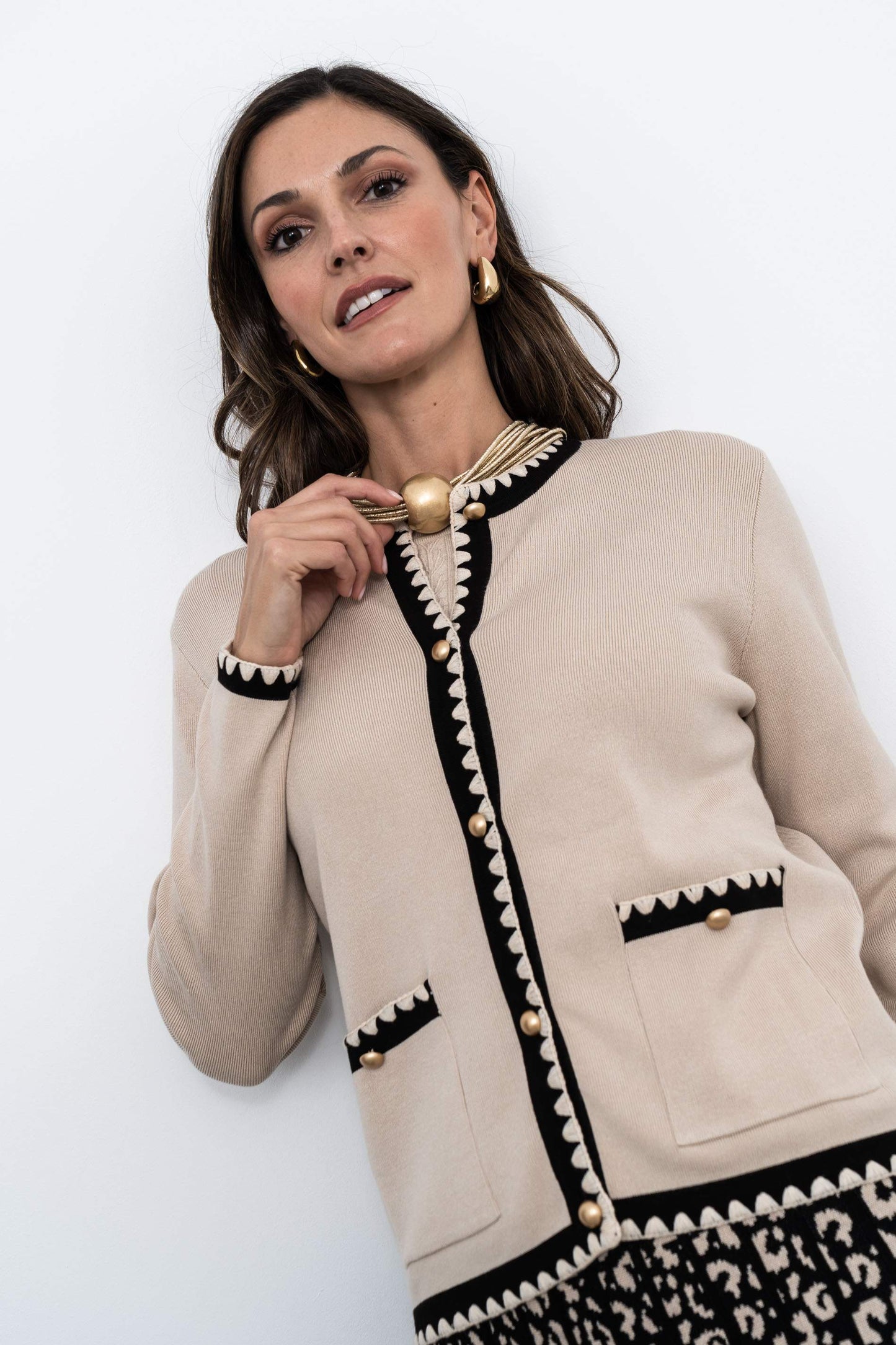 CHAQUETA VIVO CONTRASTE ARENA - Imagen 7