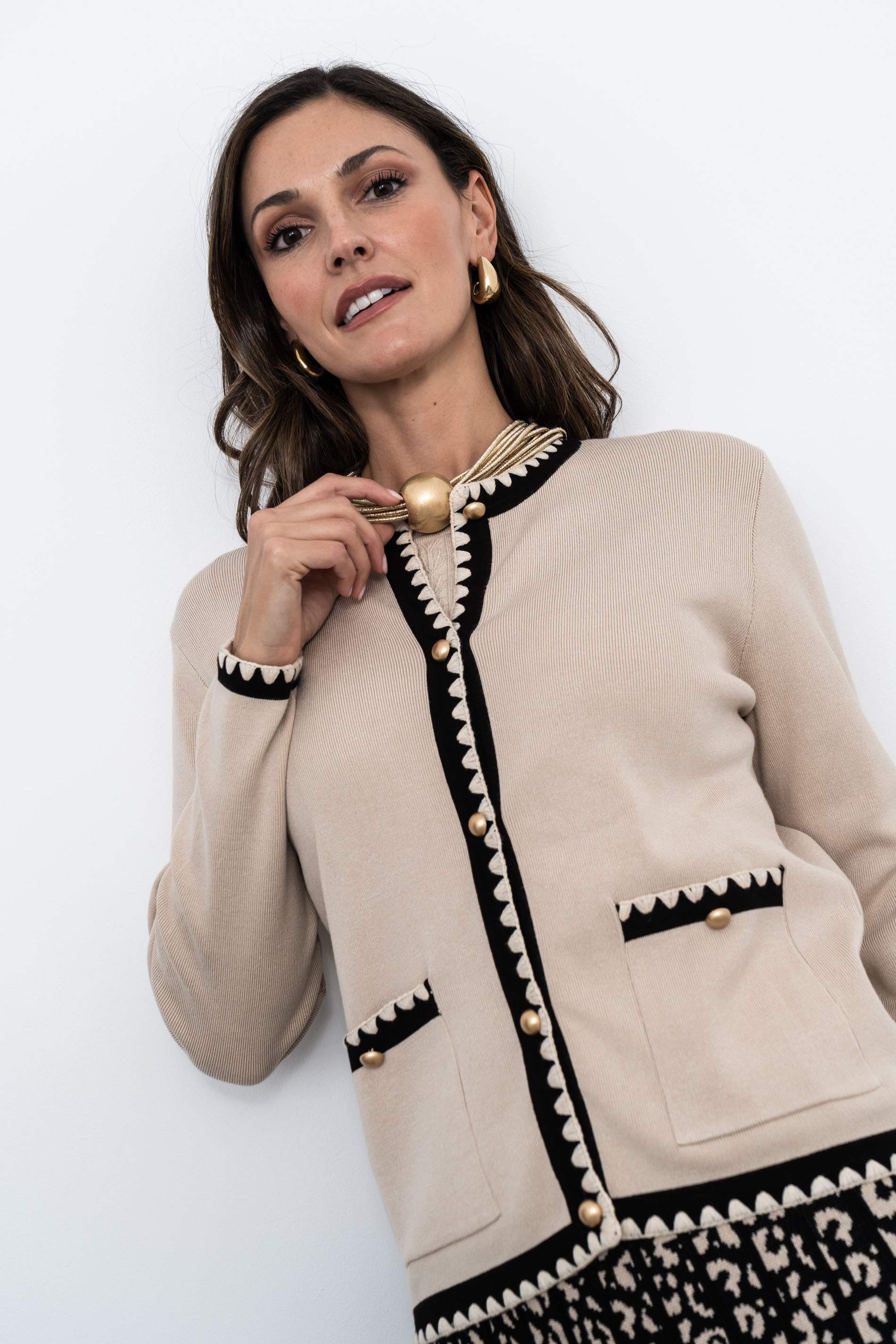 CHAQUETA VIVO CONTRASTE ARENA - Imagen 7