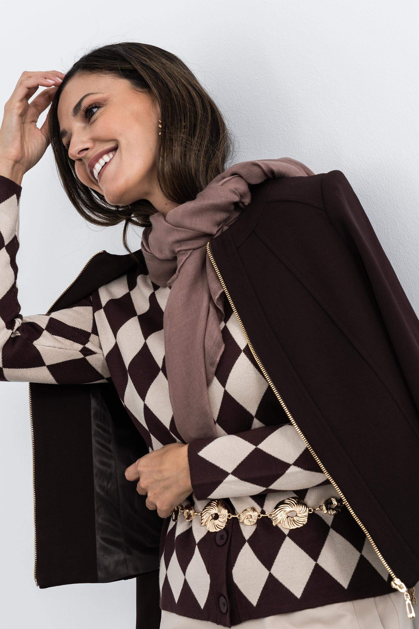 CHAQUETA TODO ROMBOS CHOCOLATE - Imagen 6