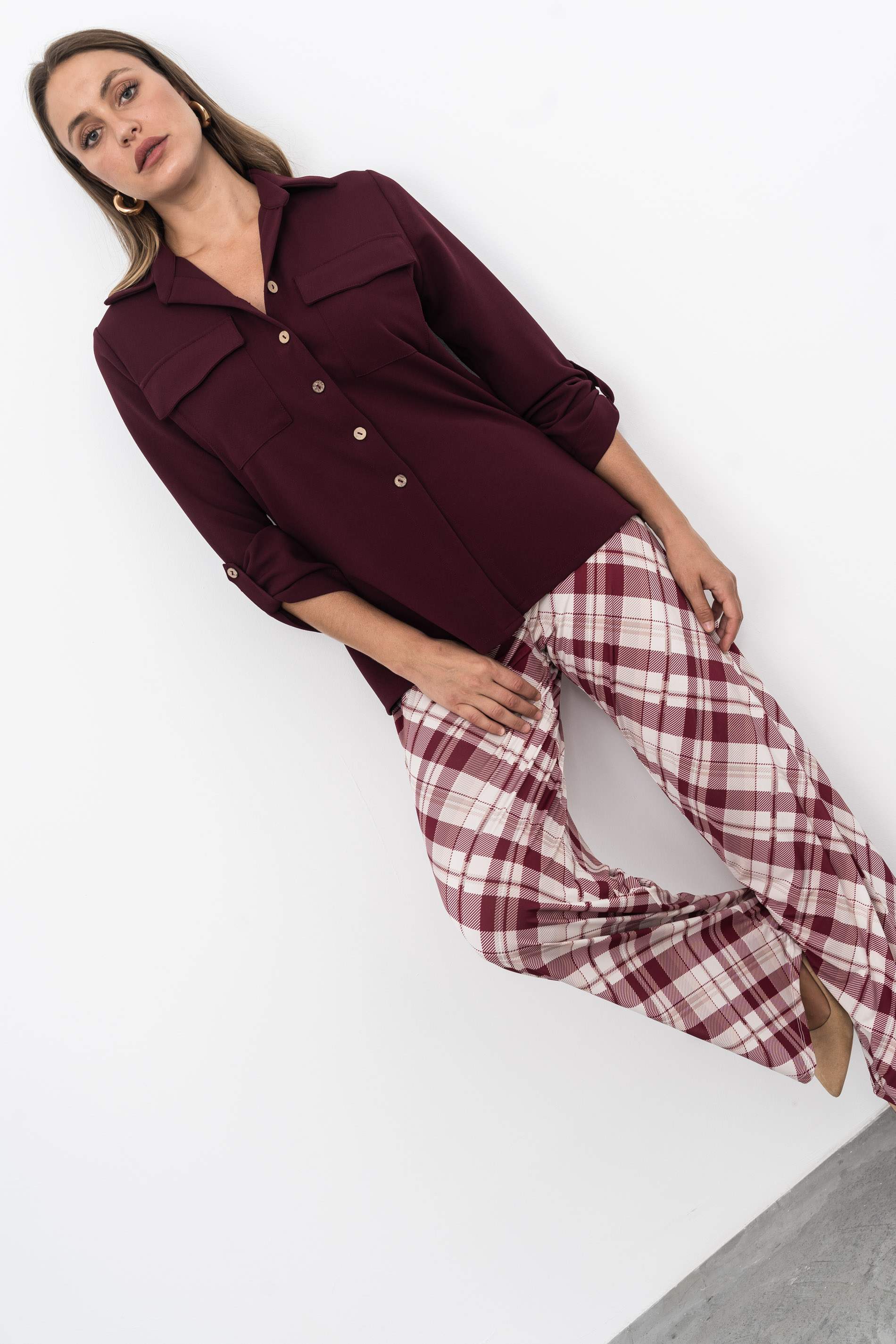 SOBRECAMISA BOLSILLOS GRANATE - Imagen 9