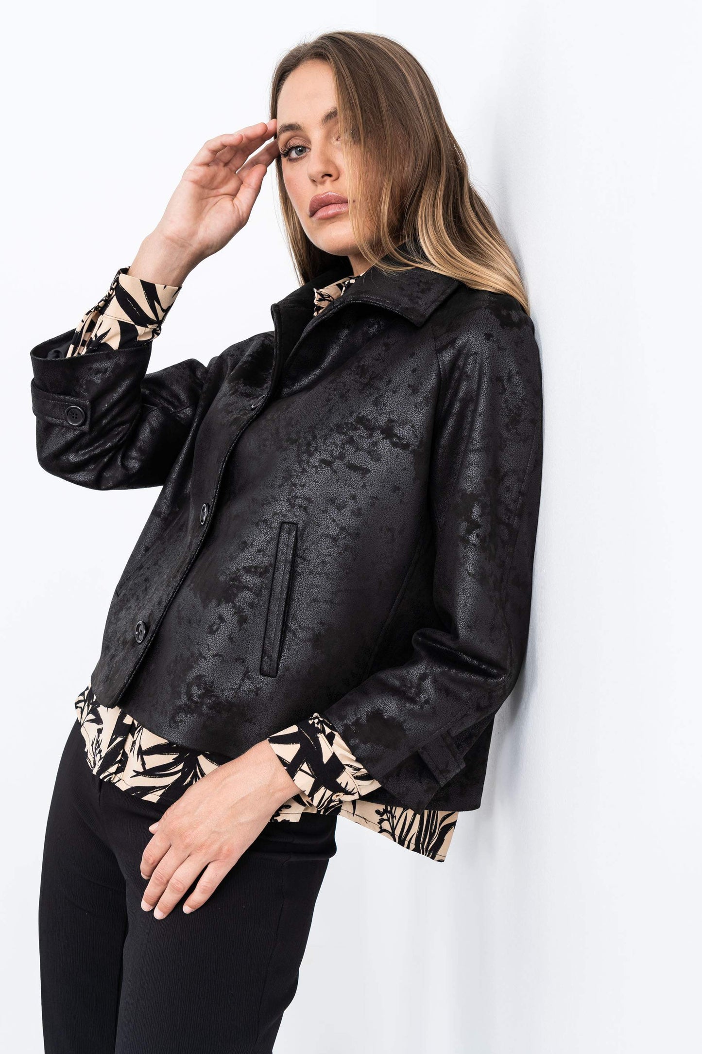 CHAQUETA POLIPIEL BOTONES NEGRO - Imagen 4