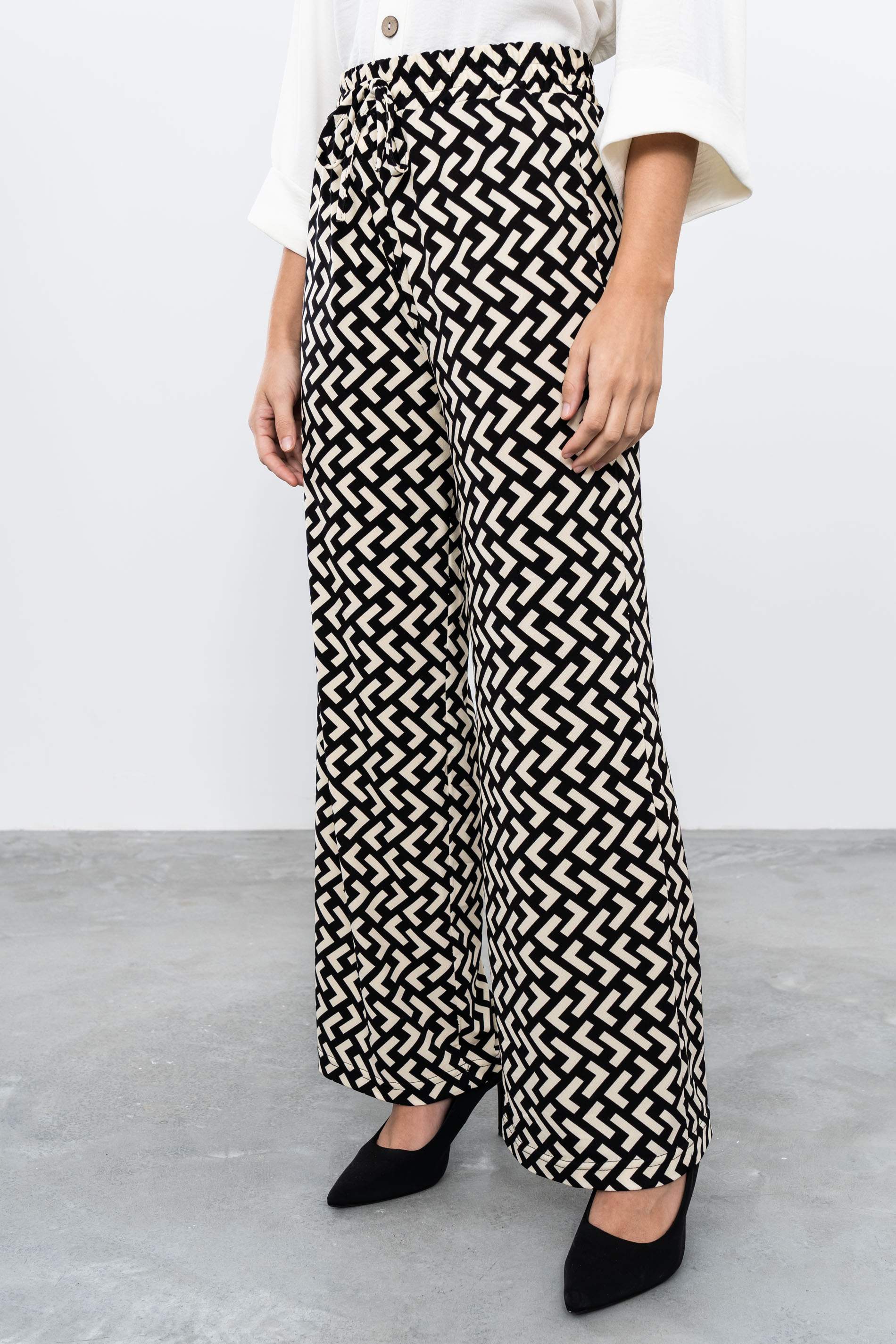PANTALON PUNTO GEOMETRICOS - Imagen 2