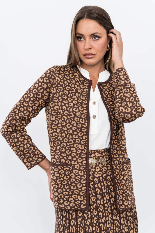 CHAQUETA MANCHAS MARRON