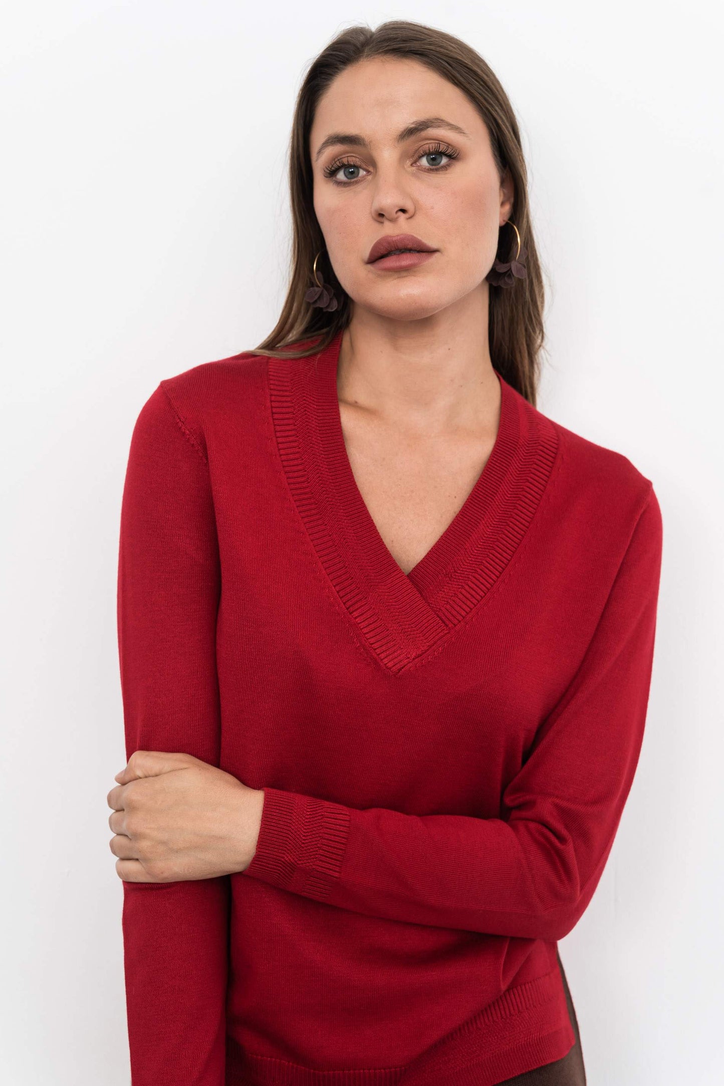 JERSEY CUELLO PICO DETALLE ROJO - Imagen 2