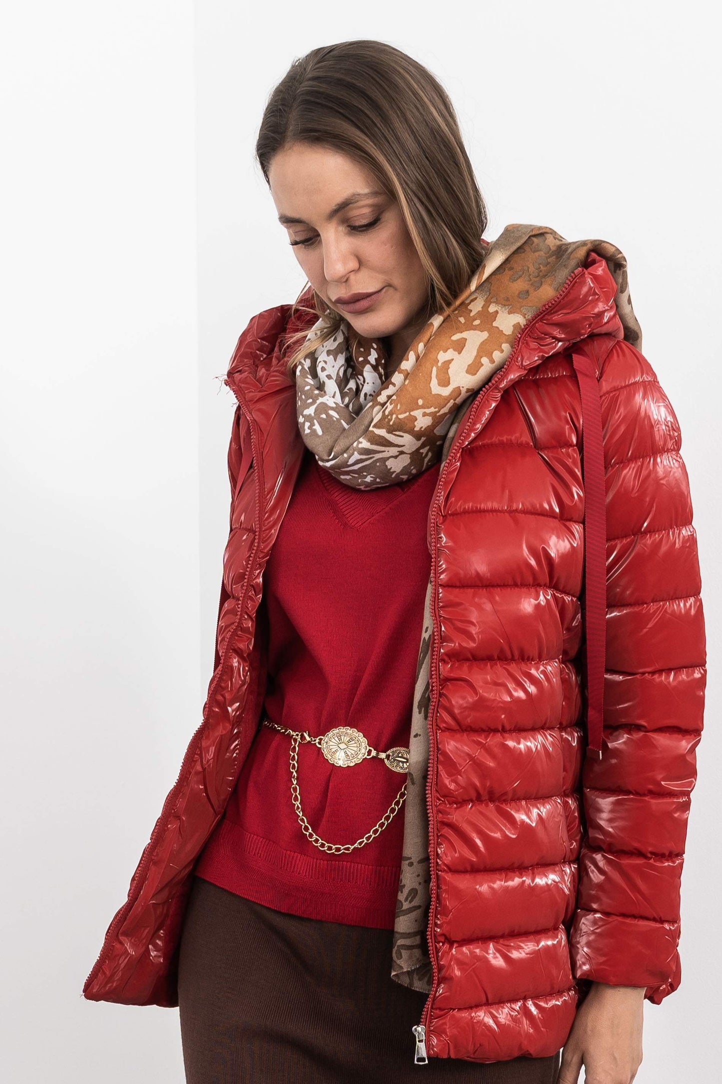 JERSEY CUELLO PICO DETALLE ROJO - Imagen 8