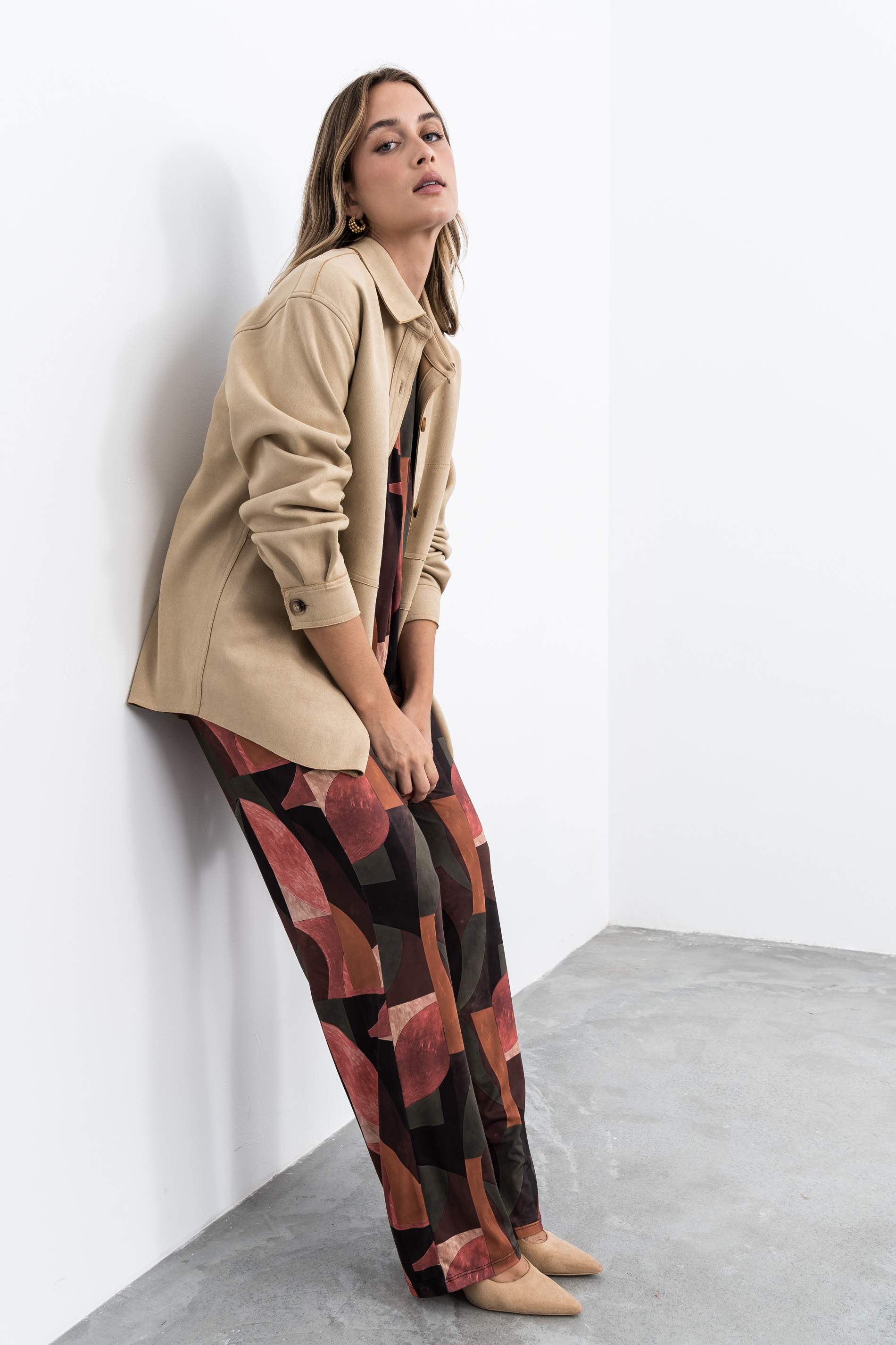 SOBRECAMISA EFECTO ANTE BEIGE - Imagen 5