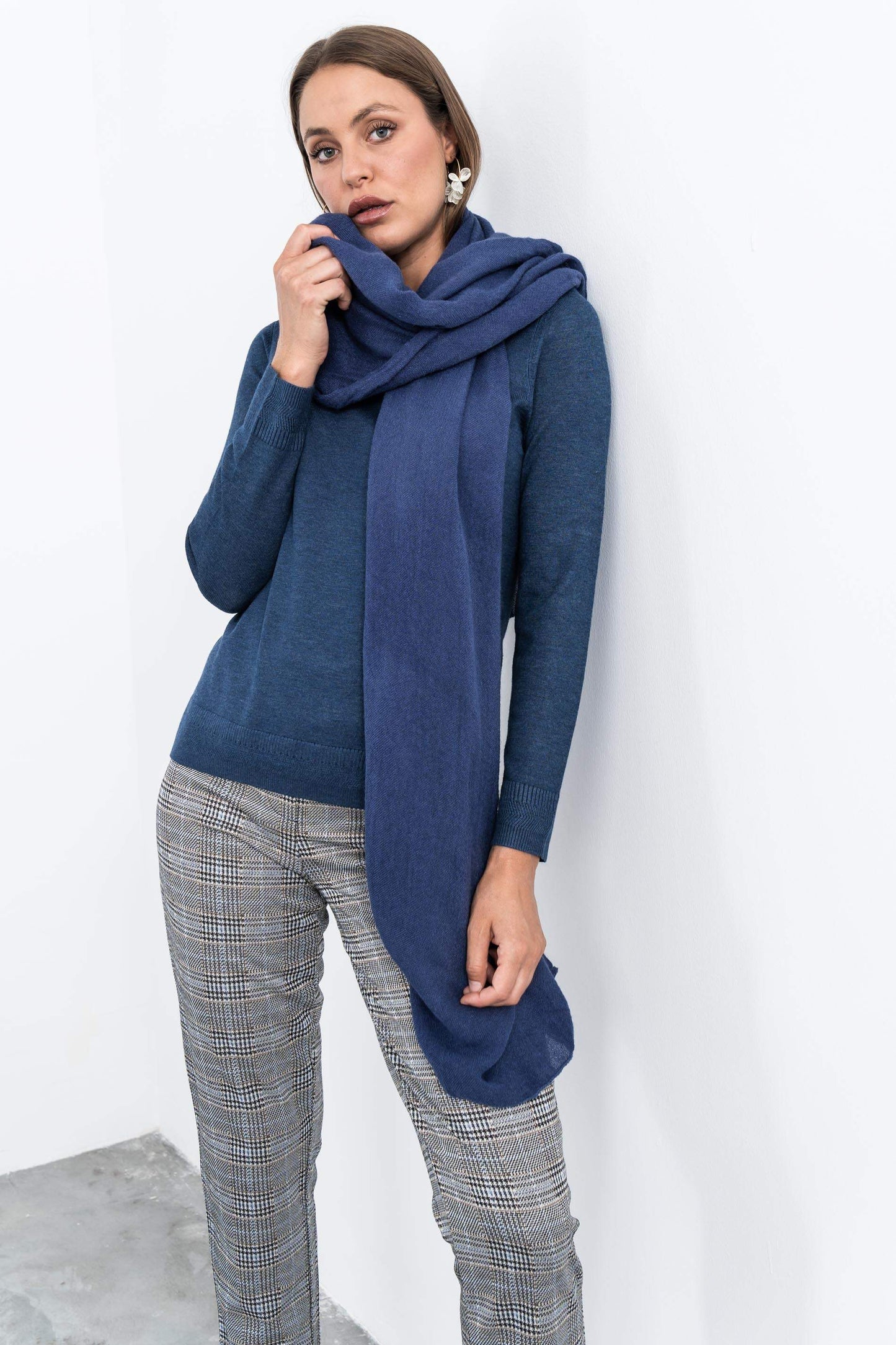 PANTALON PATA DE GALLO GRIS - Imagen 4