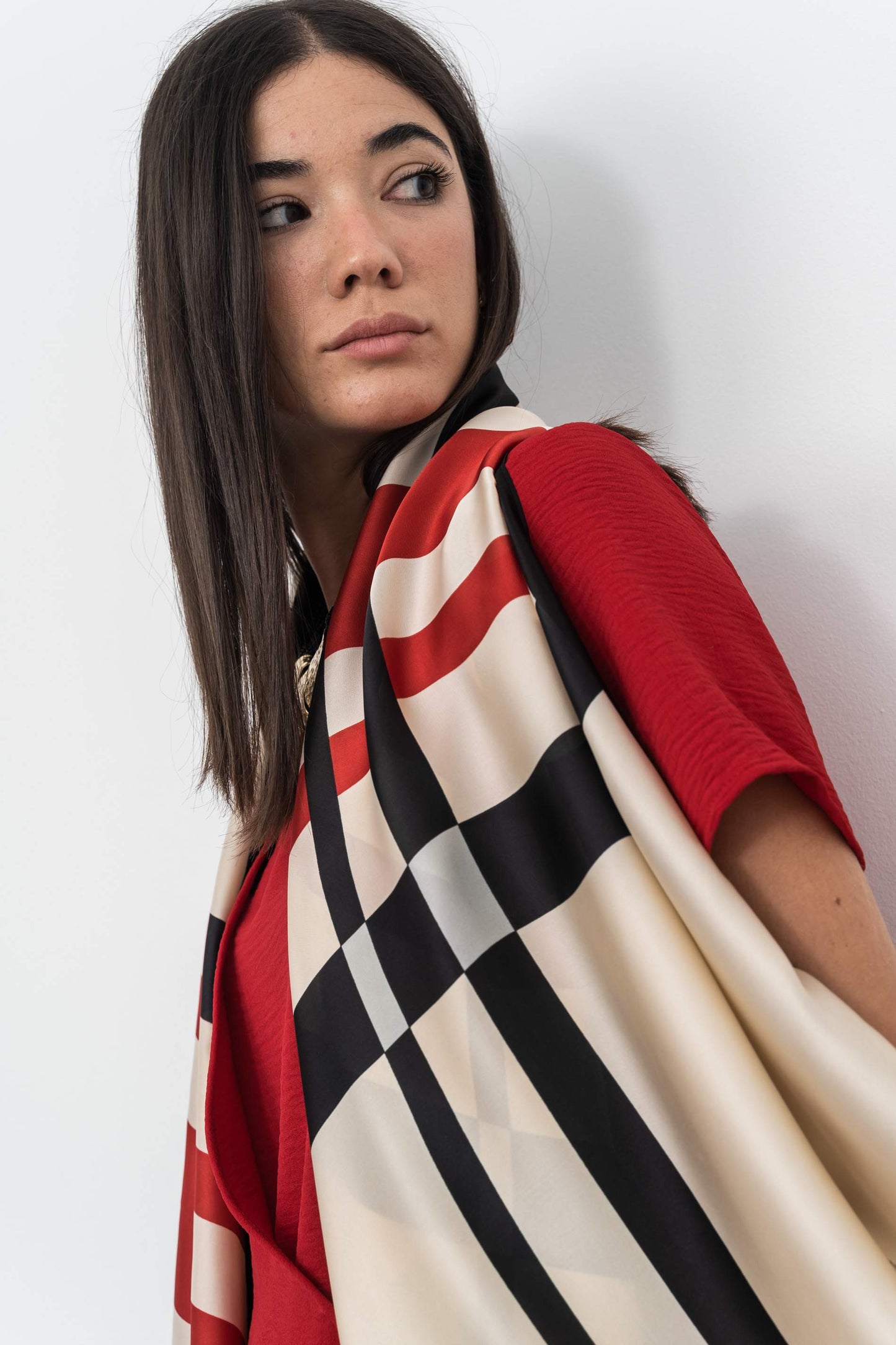 FOULARD EFECTO SEDA CUADROS - Imagen 2