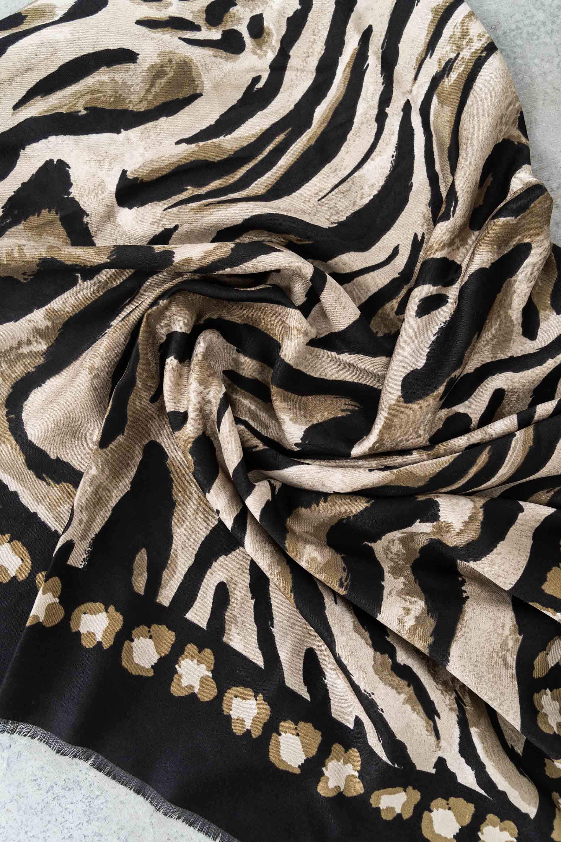 FOULARD ANIMAL COMBINADO KAKI - Imagen 2