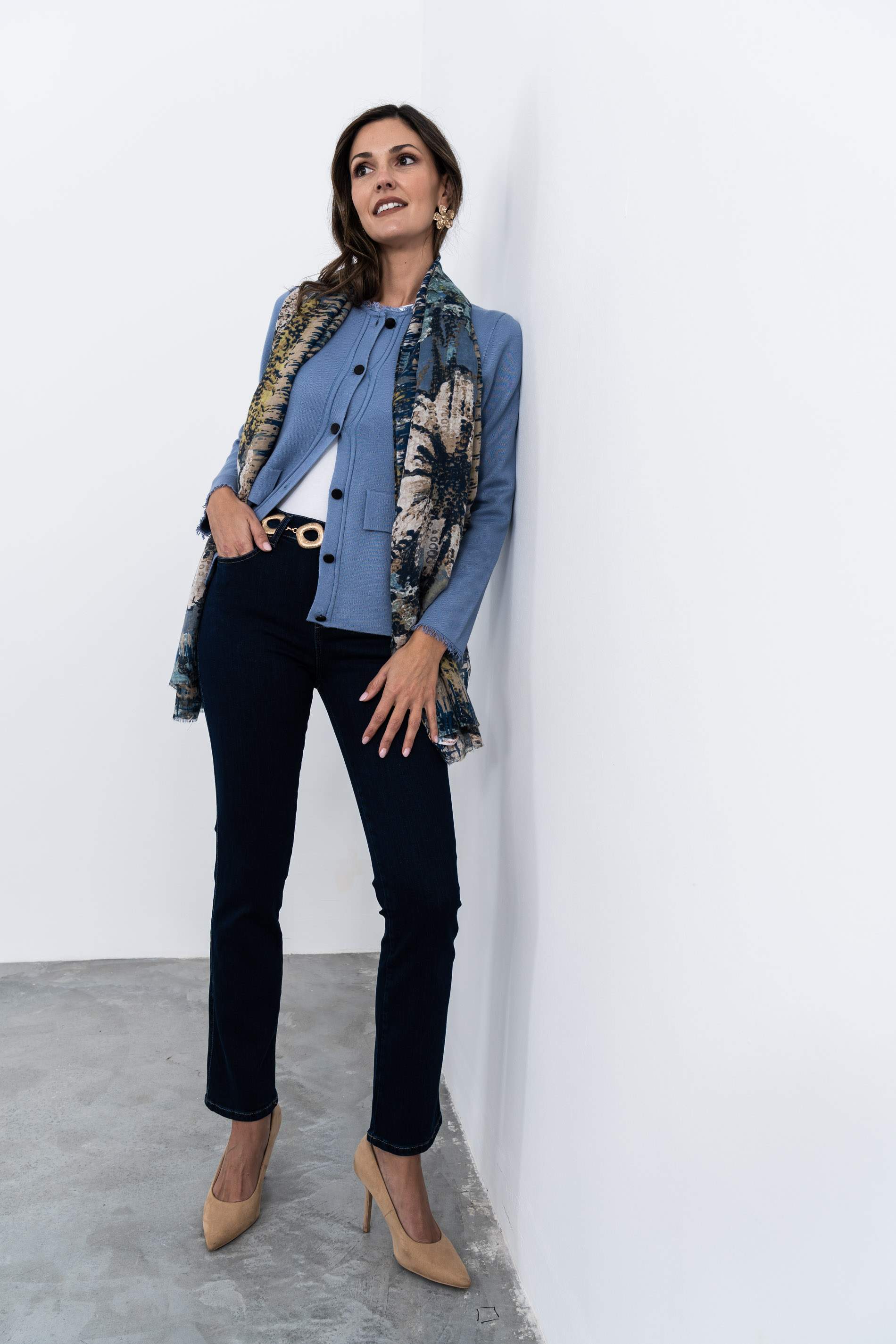 FOULARD FLOR PINCELADAS AZUL - Imagen 3