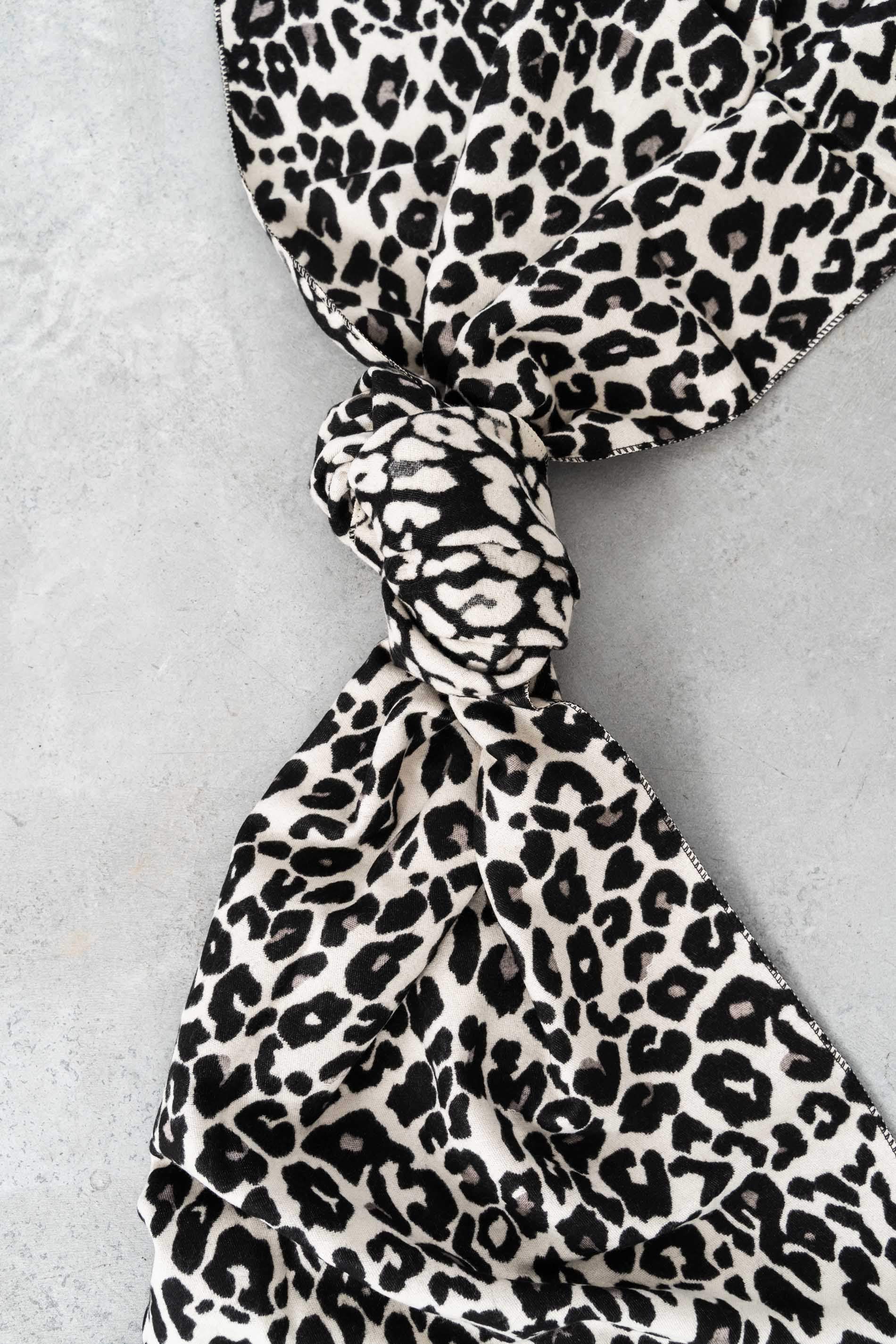 ESTOLA REVERSIBLE ANIMAL NEGRO - Imagen 2