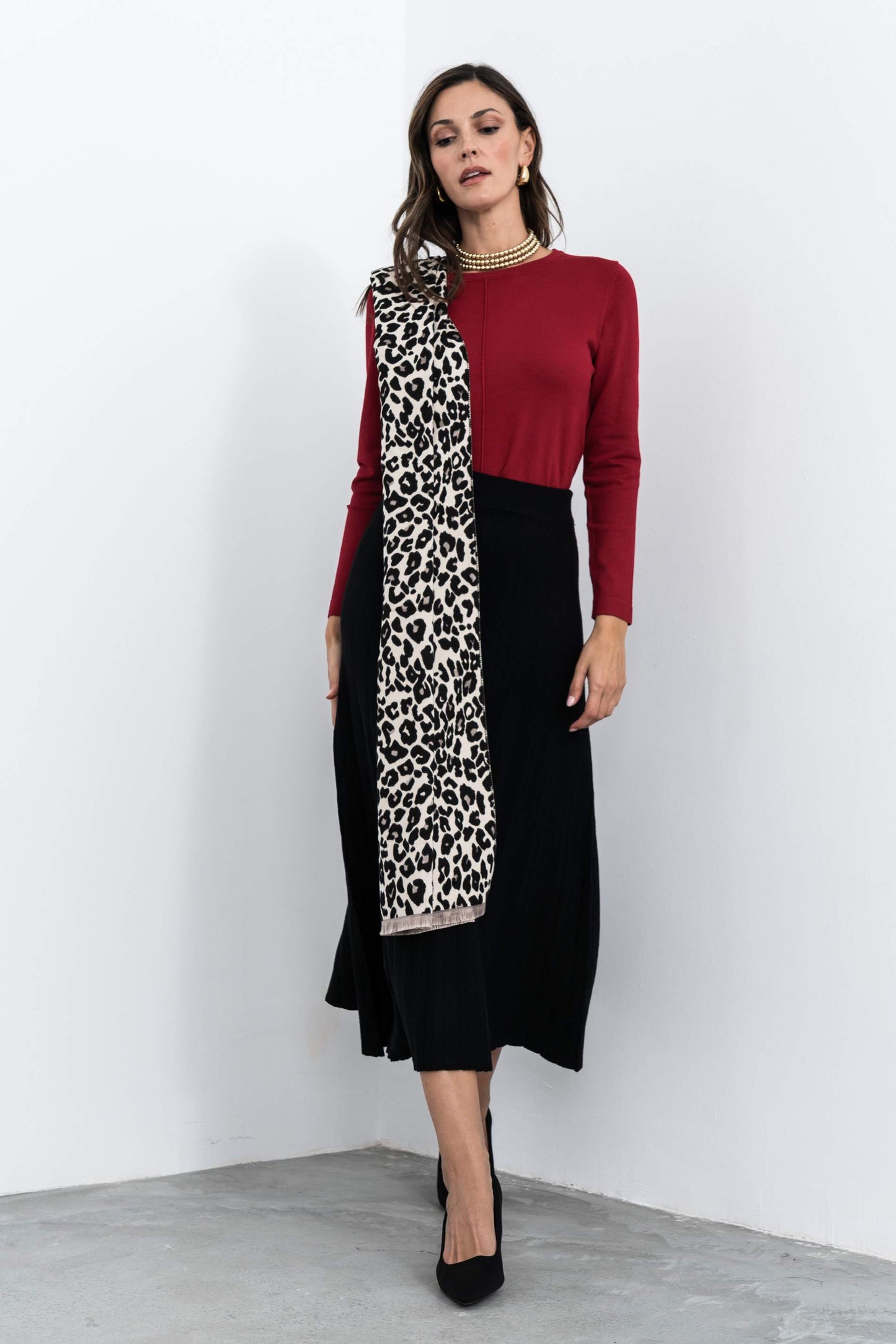 ESTOLA REVERSIBLE ANIMAL NEGRO - Imagen 4