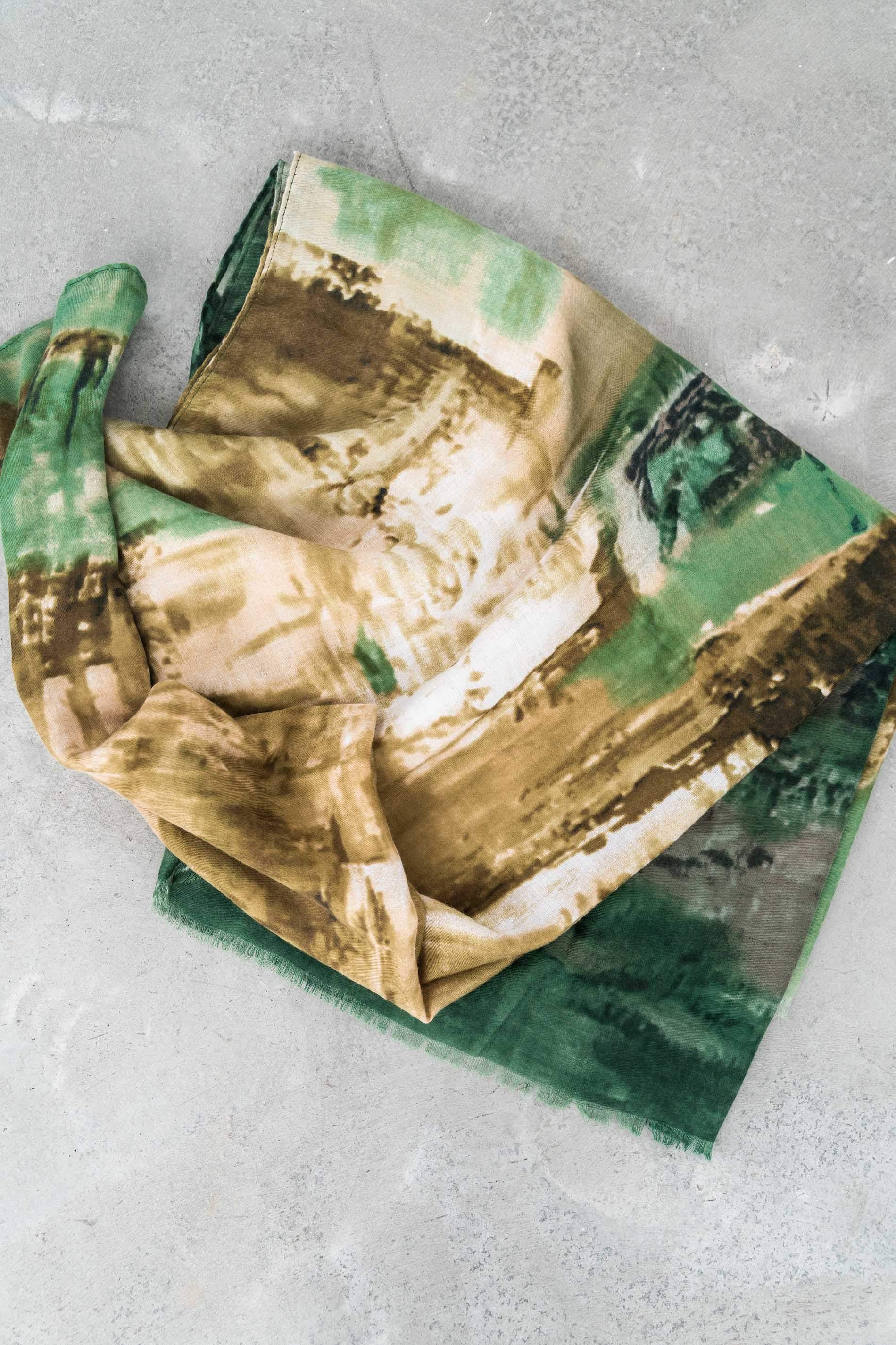 FOULARD ESTAMPADO ABSTRACTO VERDE - Imagen 2