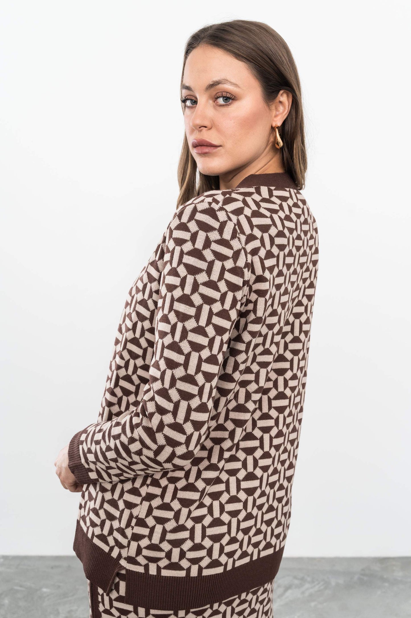 CHAQUETA GEOMETRICOS MARRON - Imagen 10
