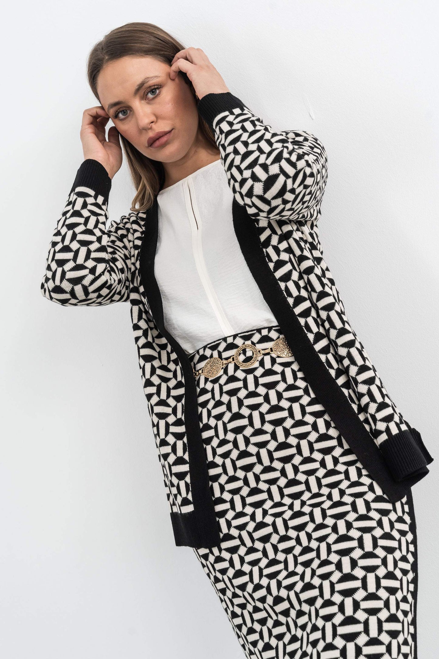CHAQUETA GEOMETRICOS NEGRO - Imagen 4