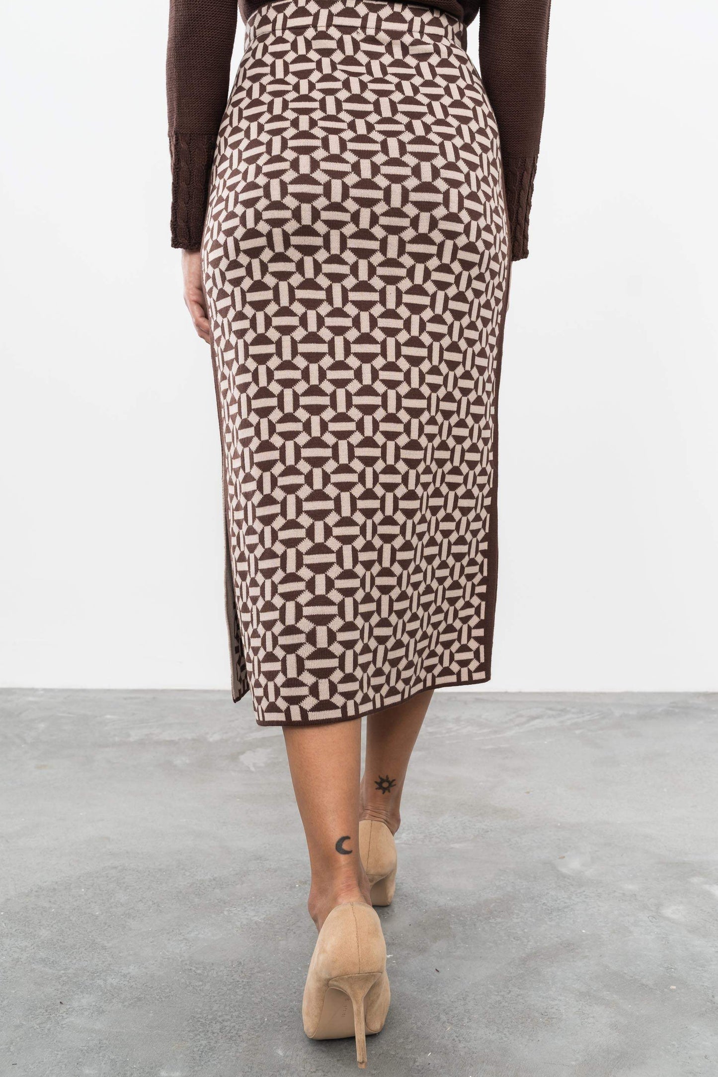 FALDA GEOMETRICOS MARRON - Imagen 6