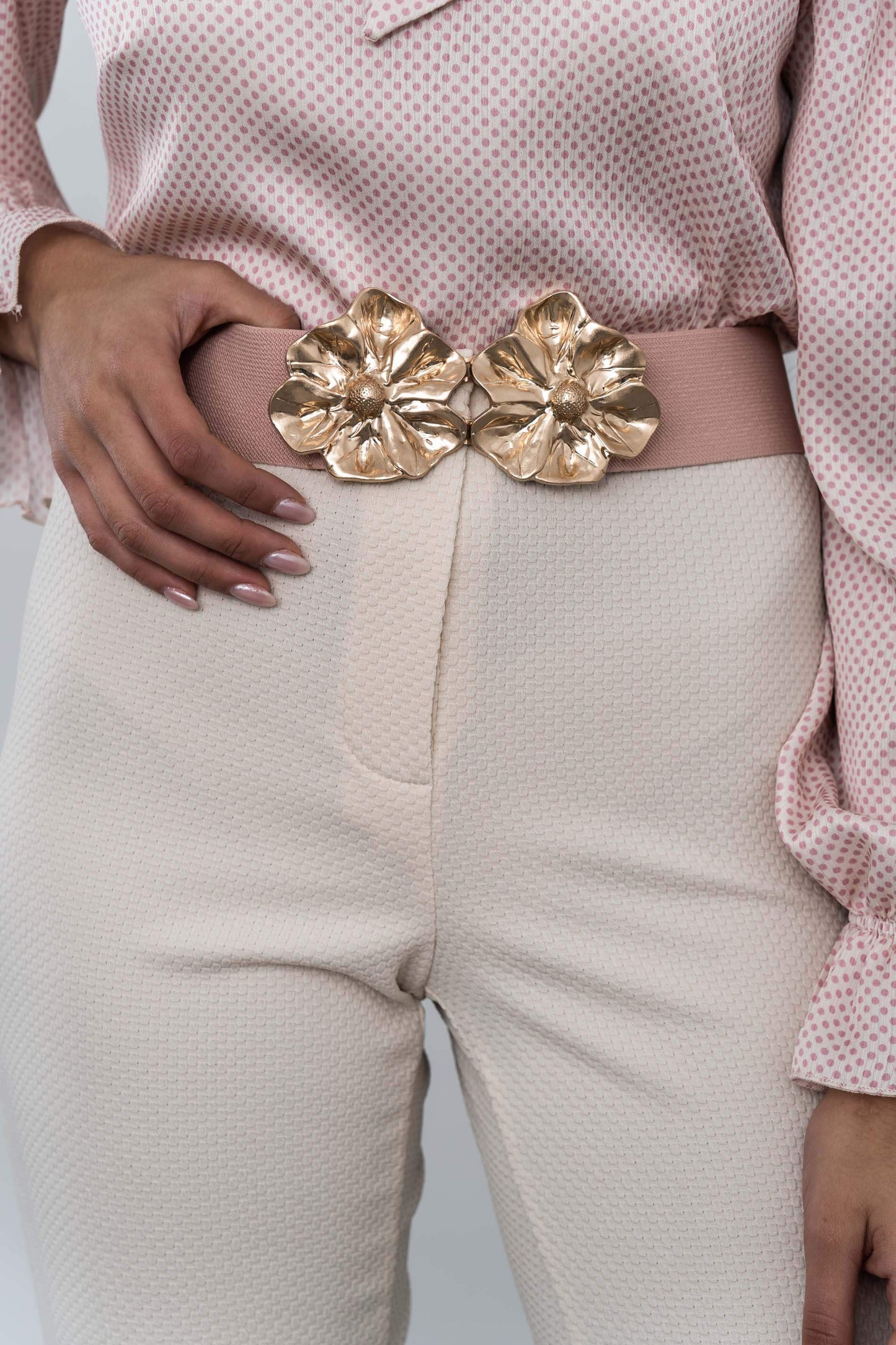 CINTURON ELASTICO FLOR METAL NUDE - Imagen 4