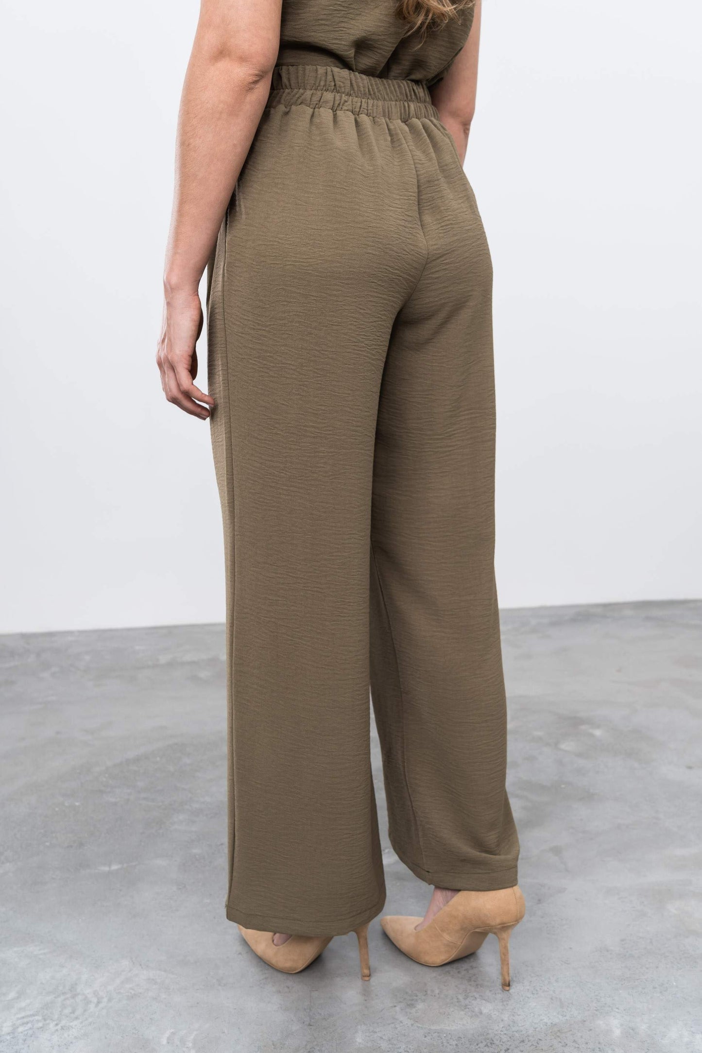 PANTALON TABLAS LAZO KAKI - Imagen 4