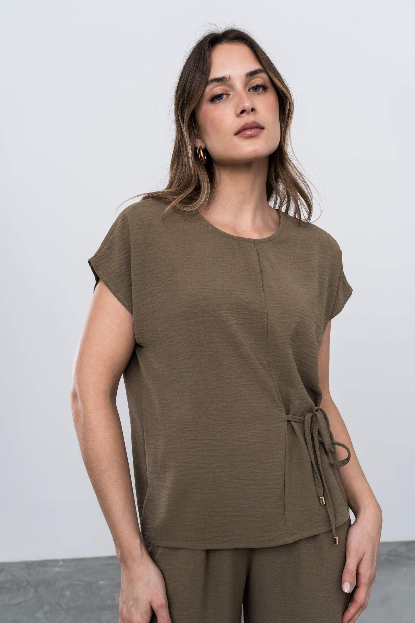 BLUSA CORDON LATERAL KAKI - Imagen 5