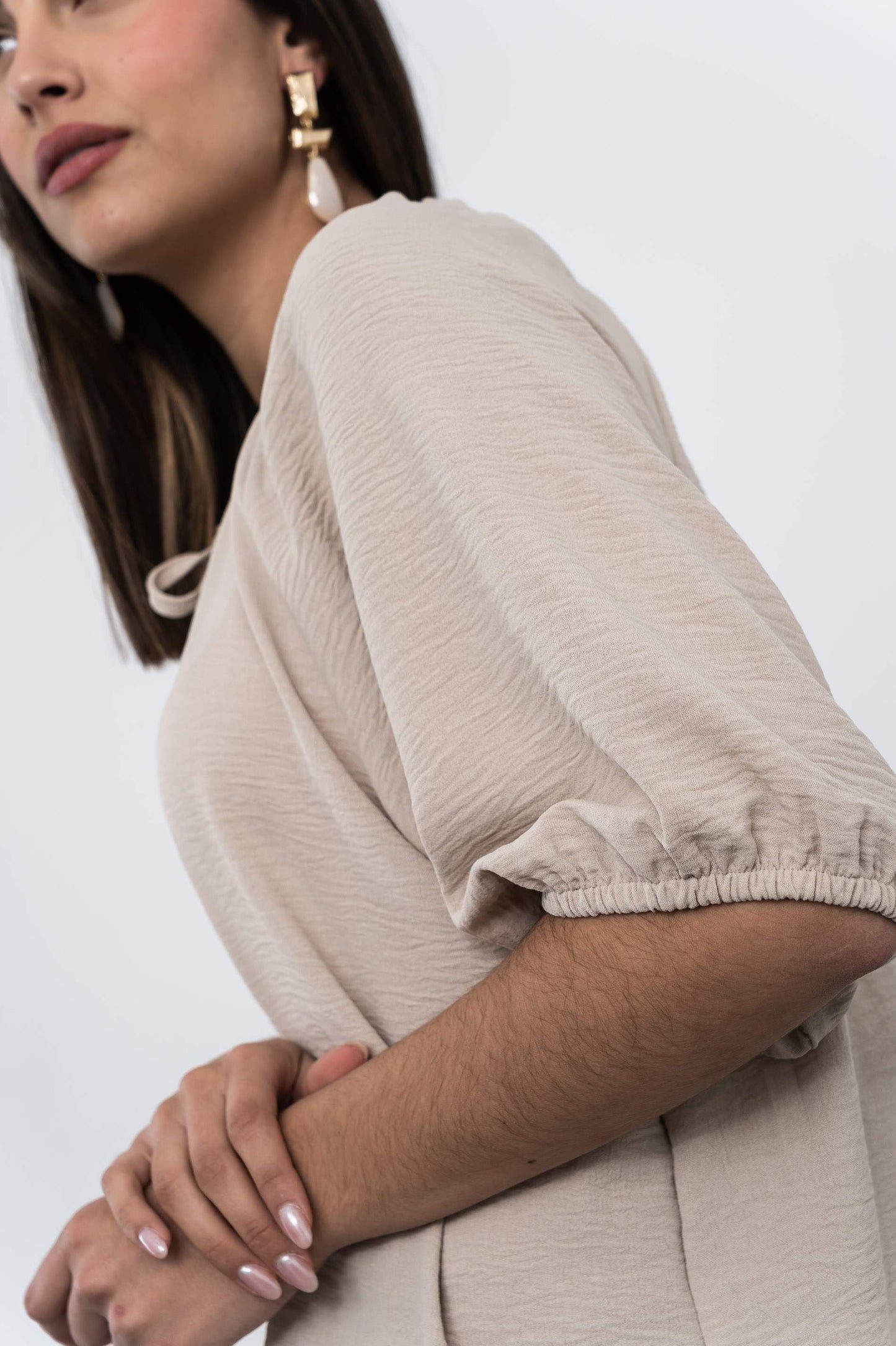 BLUSA FRUNCES LACITO ARENA - Imagen 4