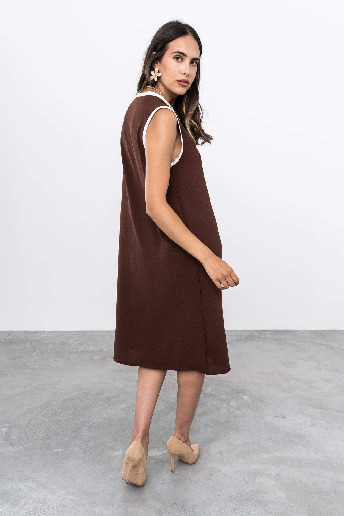 VESTIDO VIVOS CONTRASTE