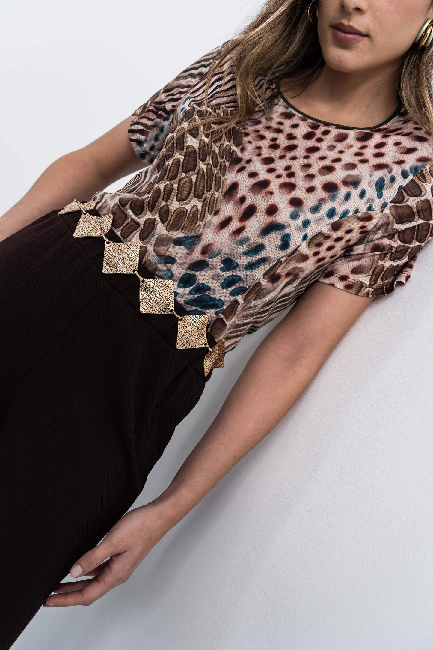 CAMISETA ABERTURAS ANIMAL - Imagen 2