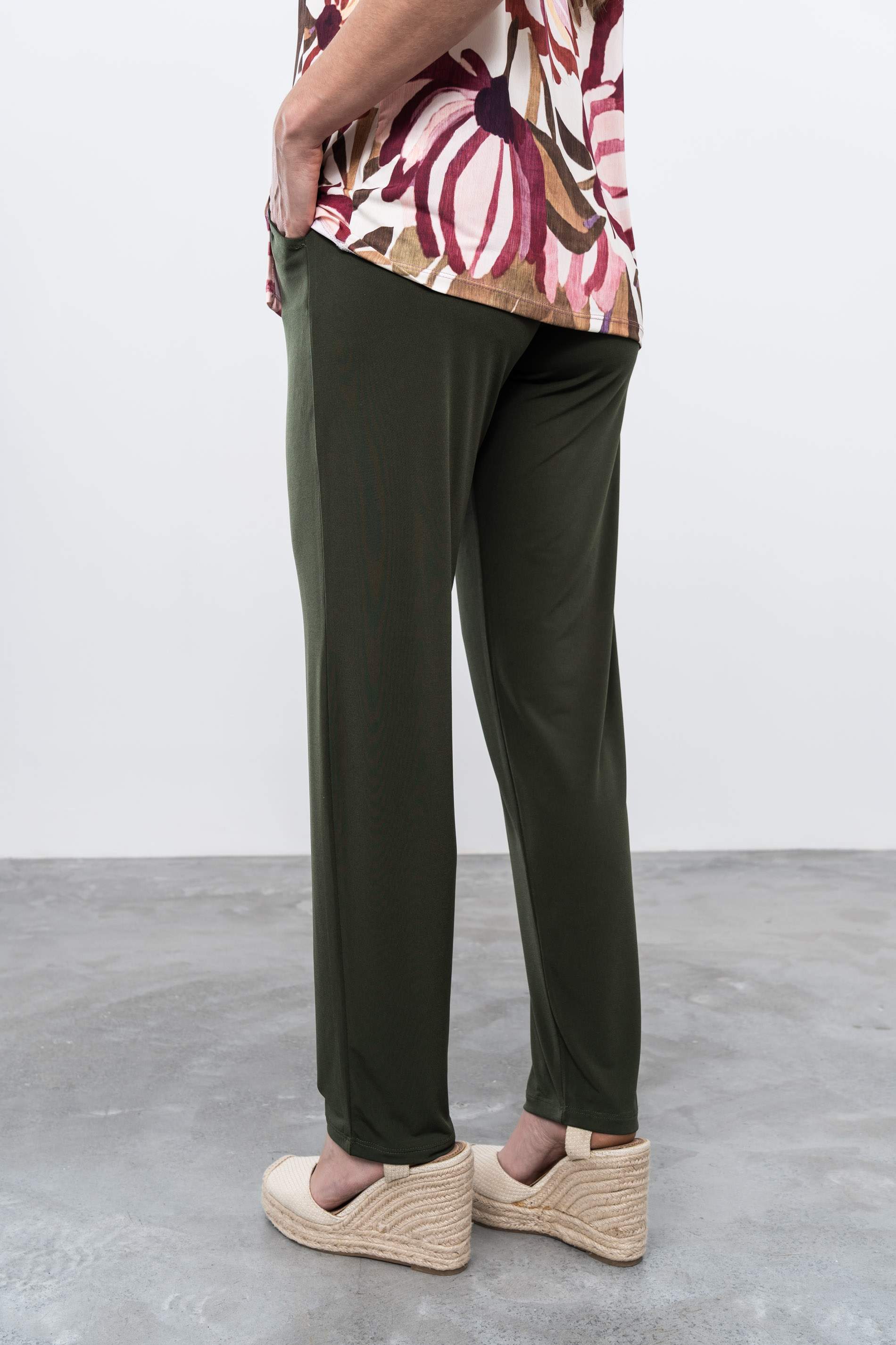 PANTALON FLUIDO KAKI - Imagen 4