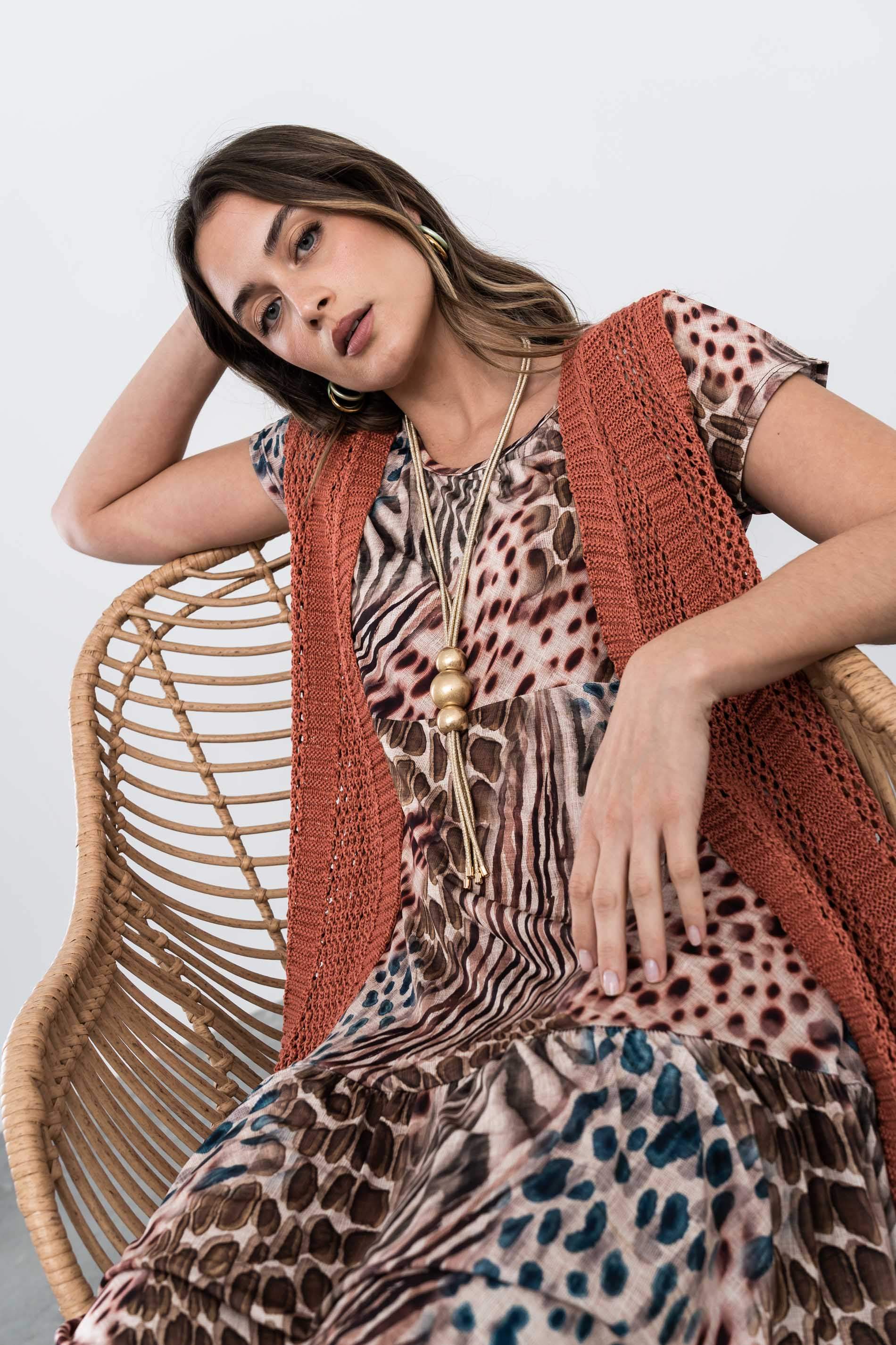VESTIDO VOLANTE ANIMAL - Imagen 2