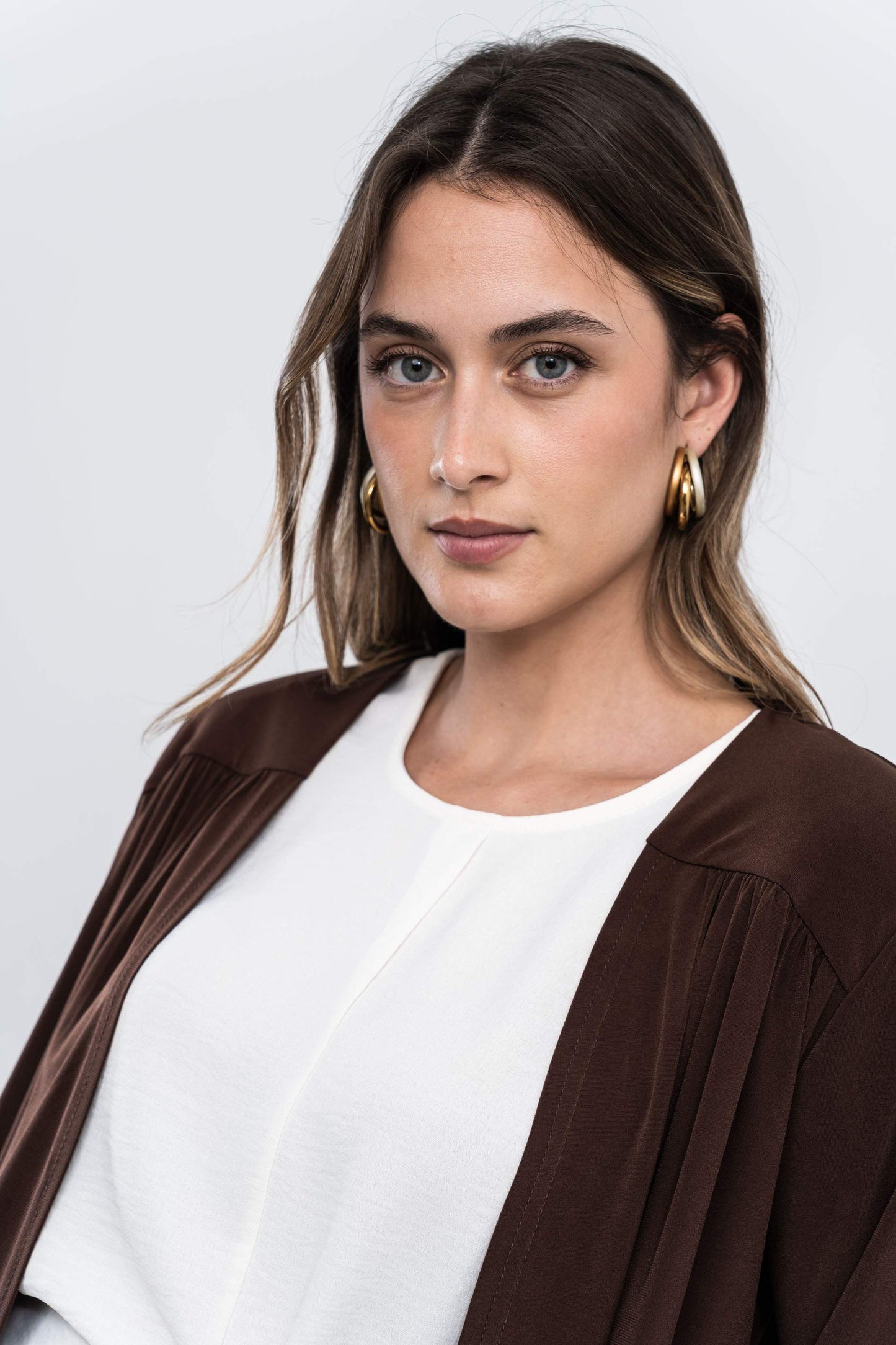 CARDIGAN CANESU FRUNCES CHOCOLATE - Imagen 2