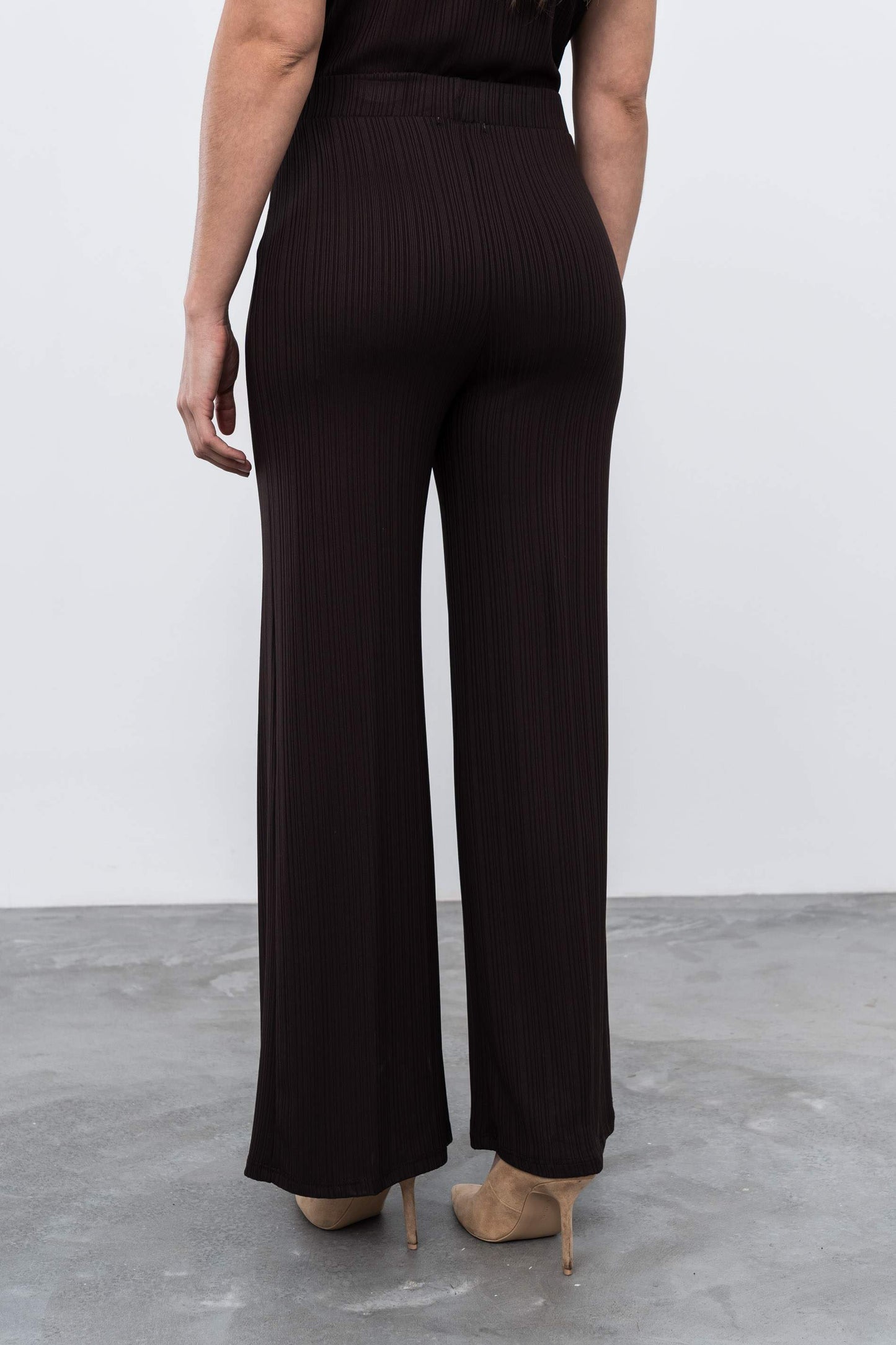 PANTALON FLUIDO TEXTURA CHOCOLATE - Imagen 4