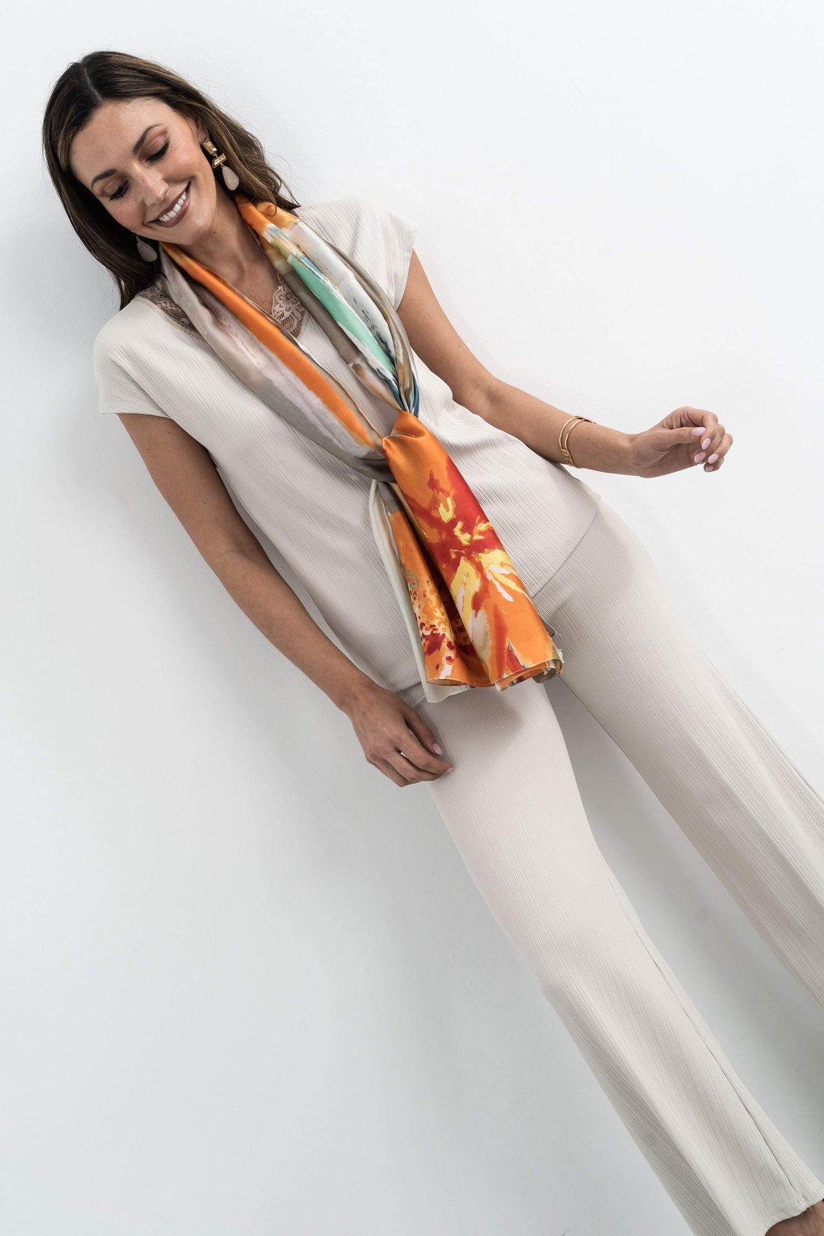 PANTALÓN FLUIDO TEXTURA BEIGE