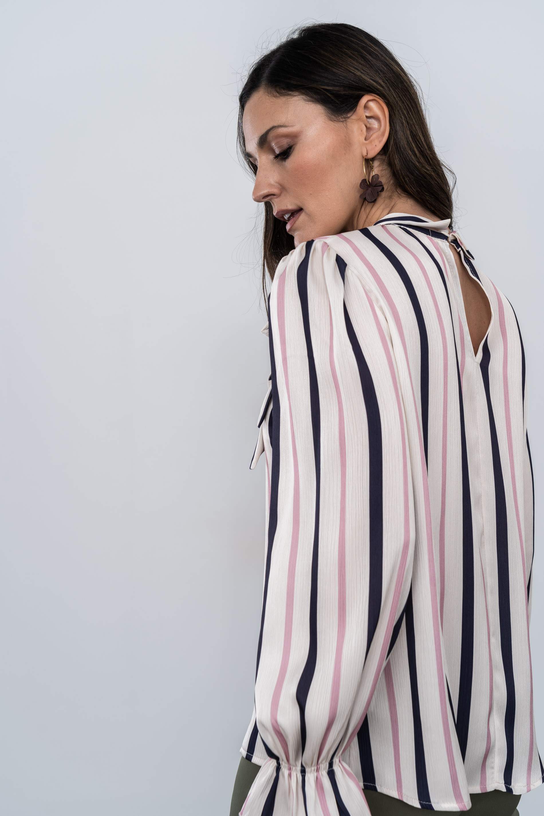 BLUSA RAYA LAZADA MARINO - Imagen 4