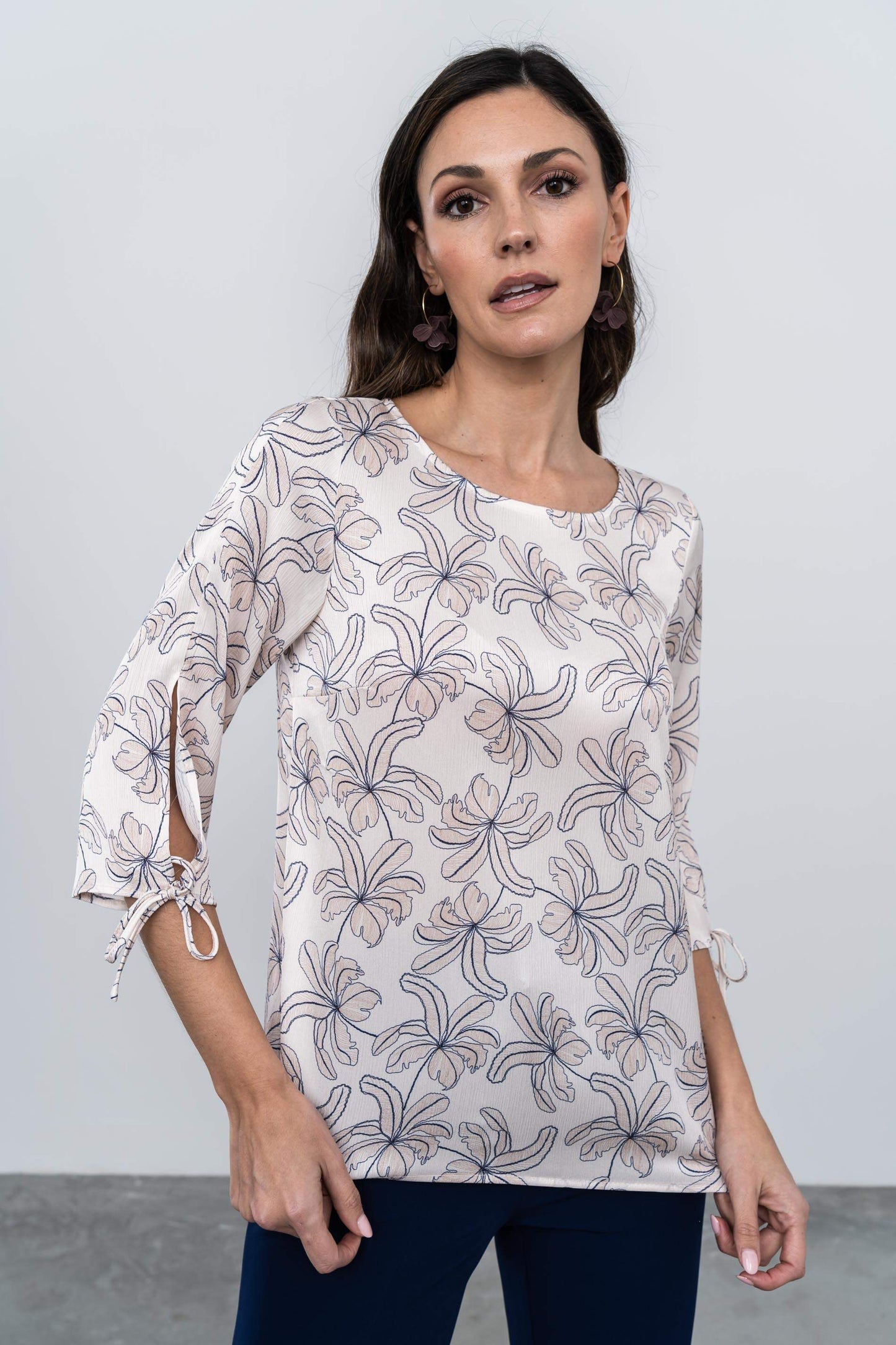 BLUSA HOJAS MANGA LACITOS CRUDO