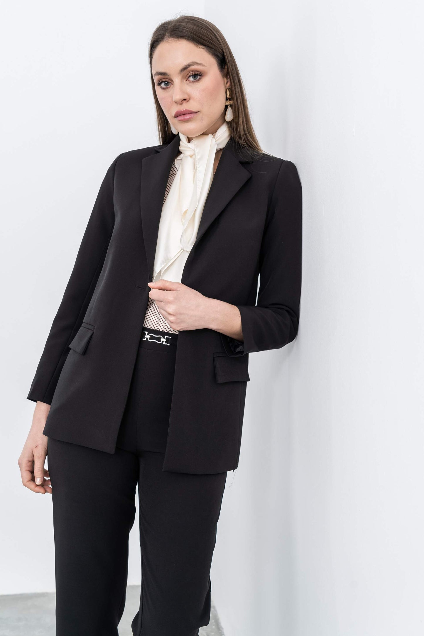 PANTALON HEBILLA NEGRO - Imagen 4