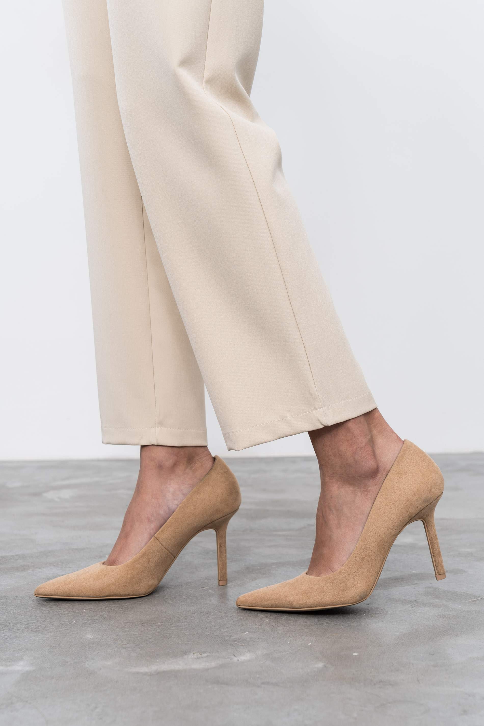 PANTALON HEBILLA BEIGE - Imagen 6