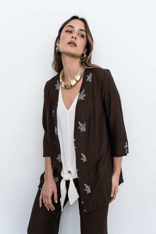SOBRECAMISA DETALLE HOJAS CHOCOLATE