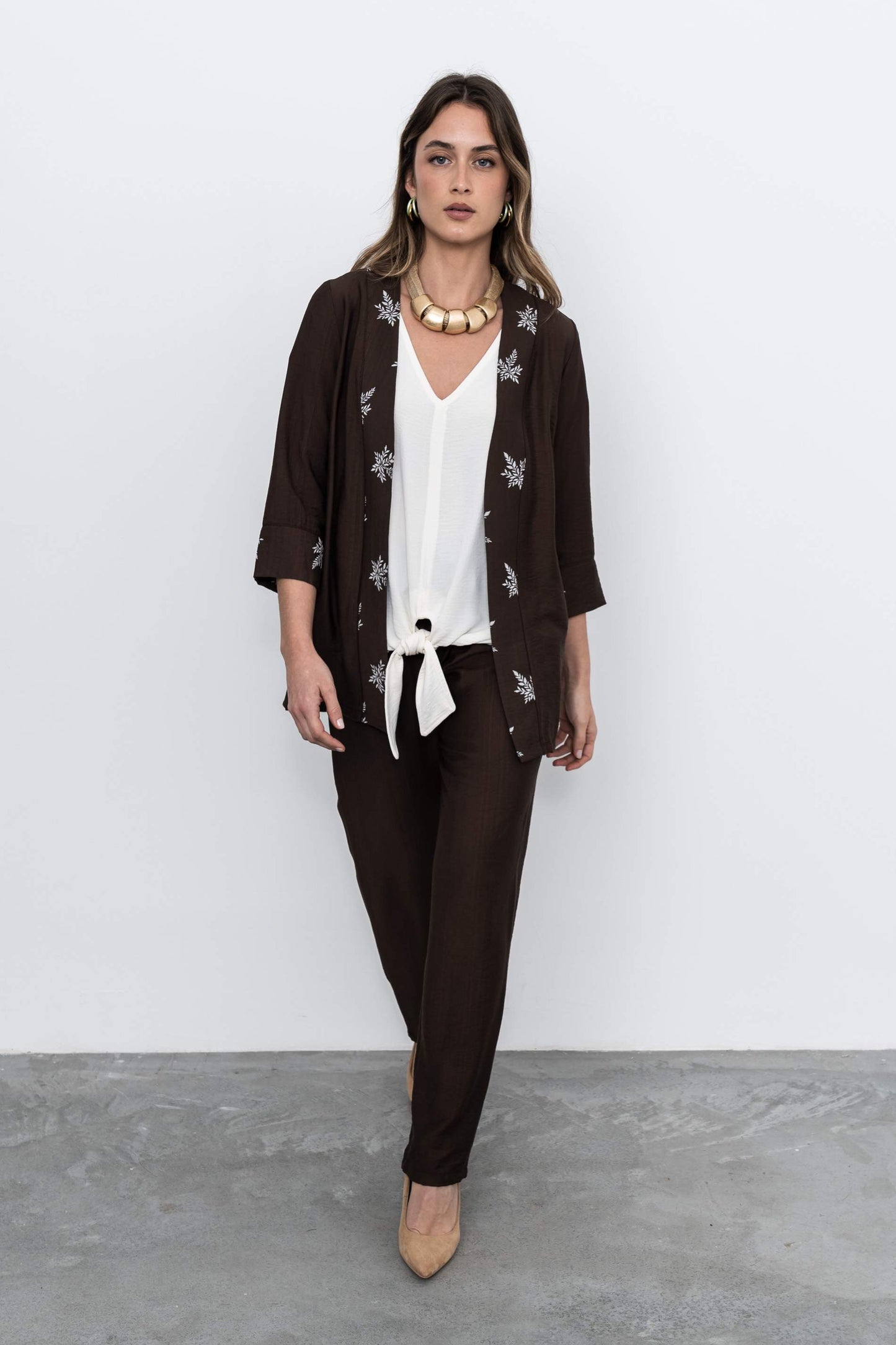 PANTALON HOLGADO CHOCOLATE - Imagen 6