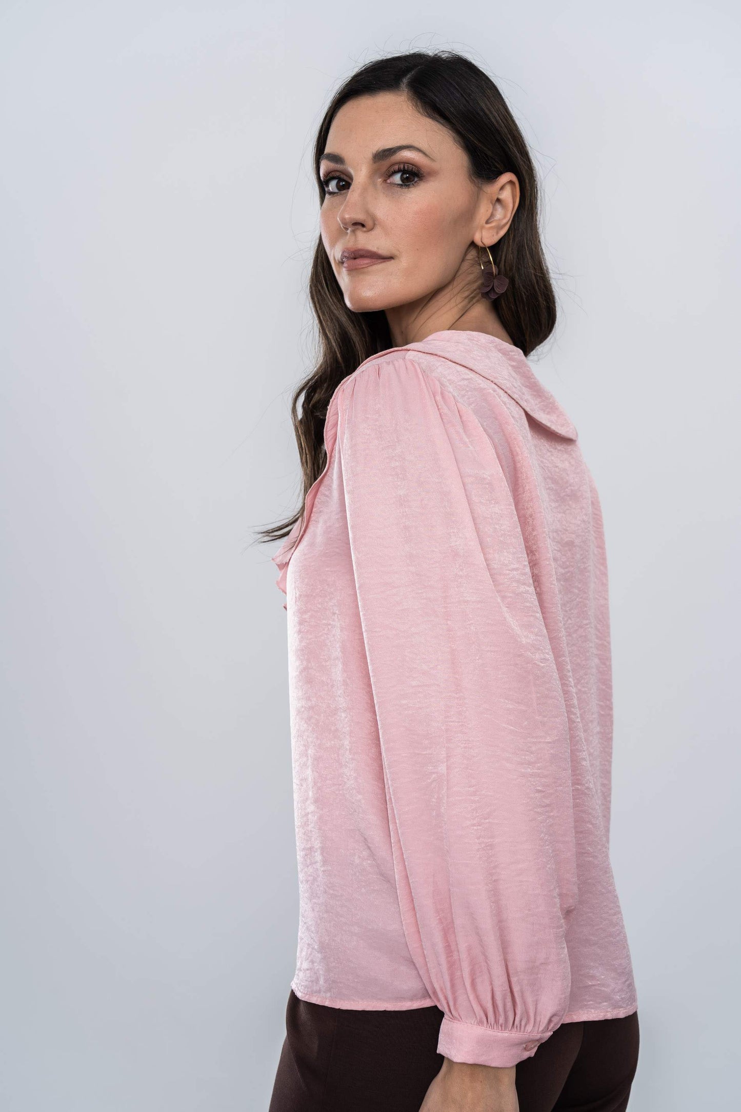 BLUSA CUELLO VOLANTE ROSA - Imagen 8