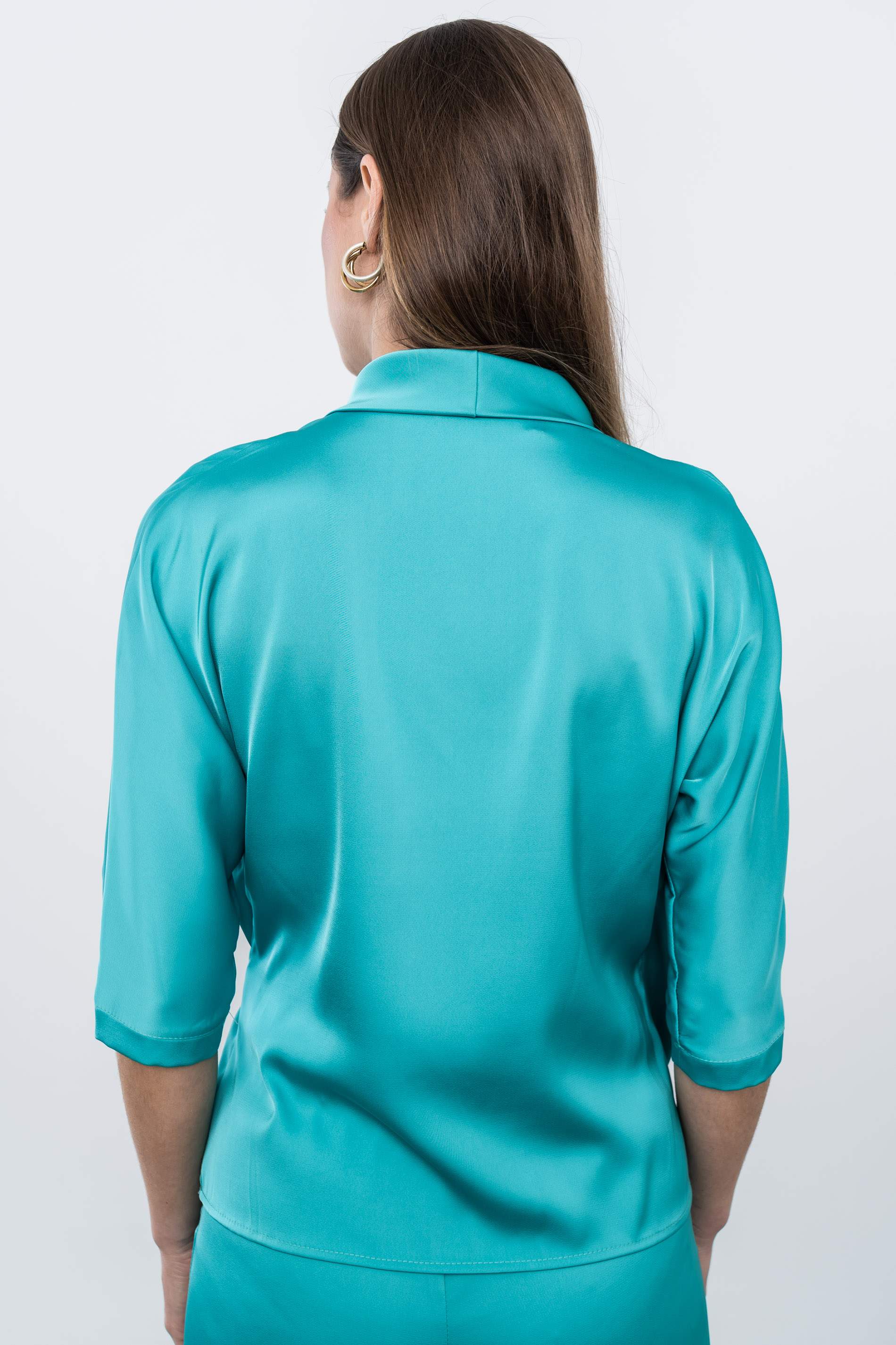 BLUSA SMOKING SATINADA ESMERALDA - Imagen 6