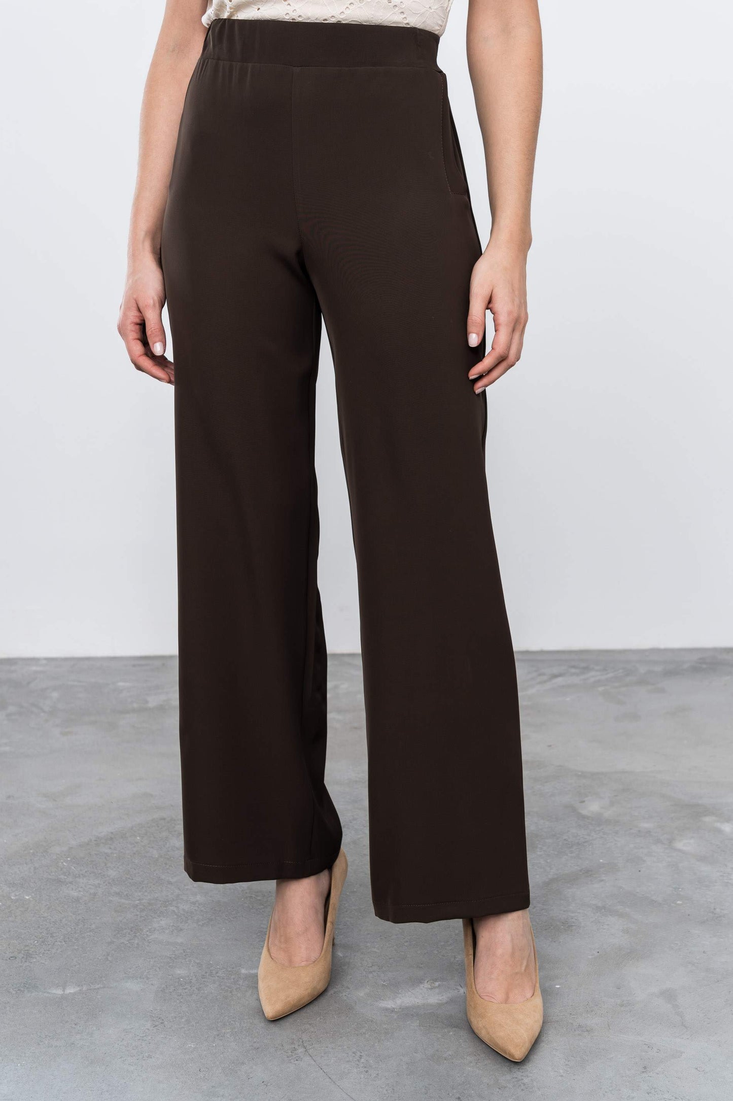 PANTALON ANCHO FLUIDO CHOCOLATE - Imagen 3