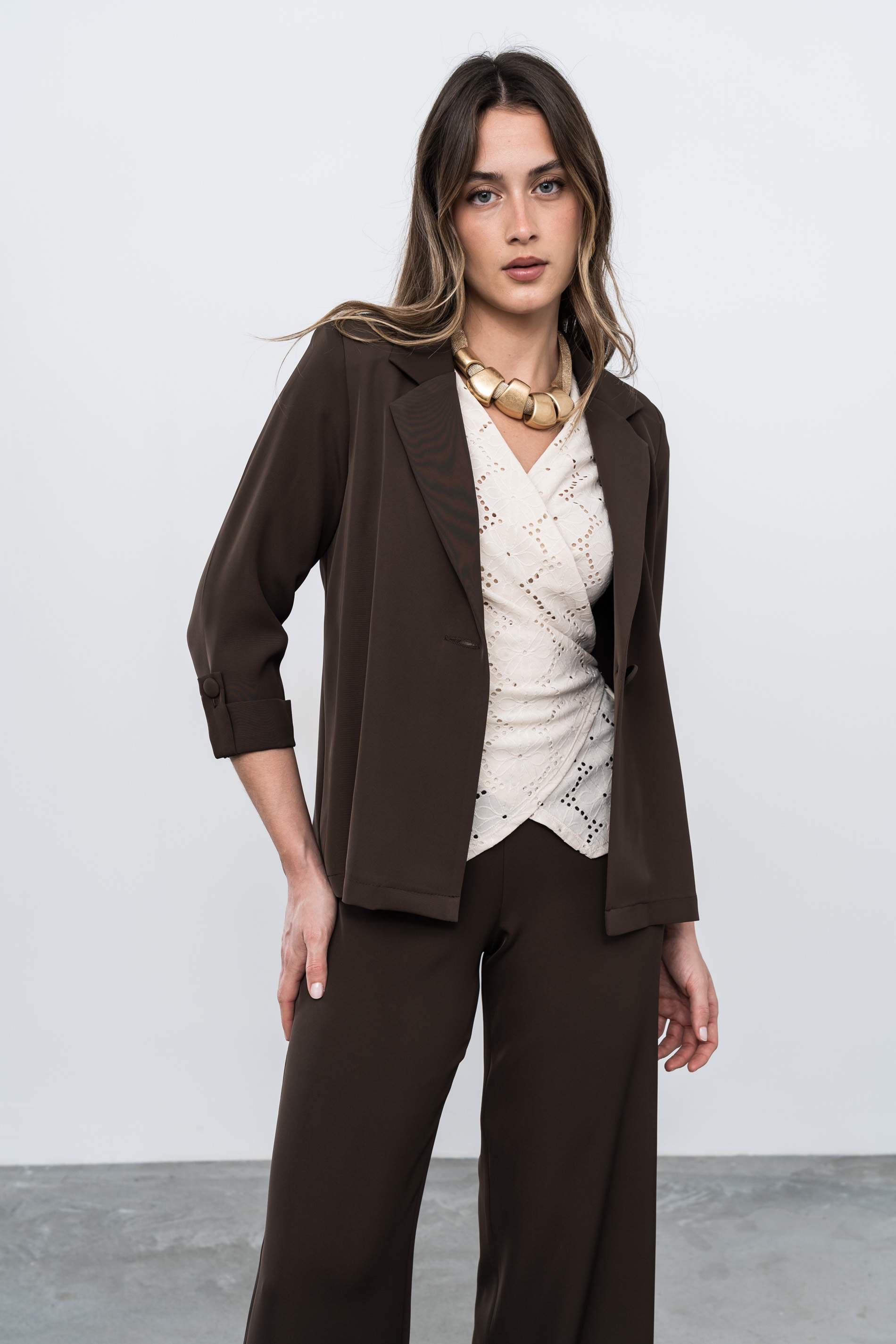 PANTALON ANCHO FLUIDO CHOCOLATE - Imagen 6