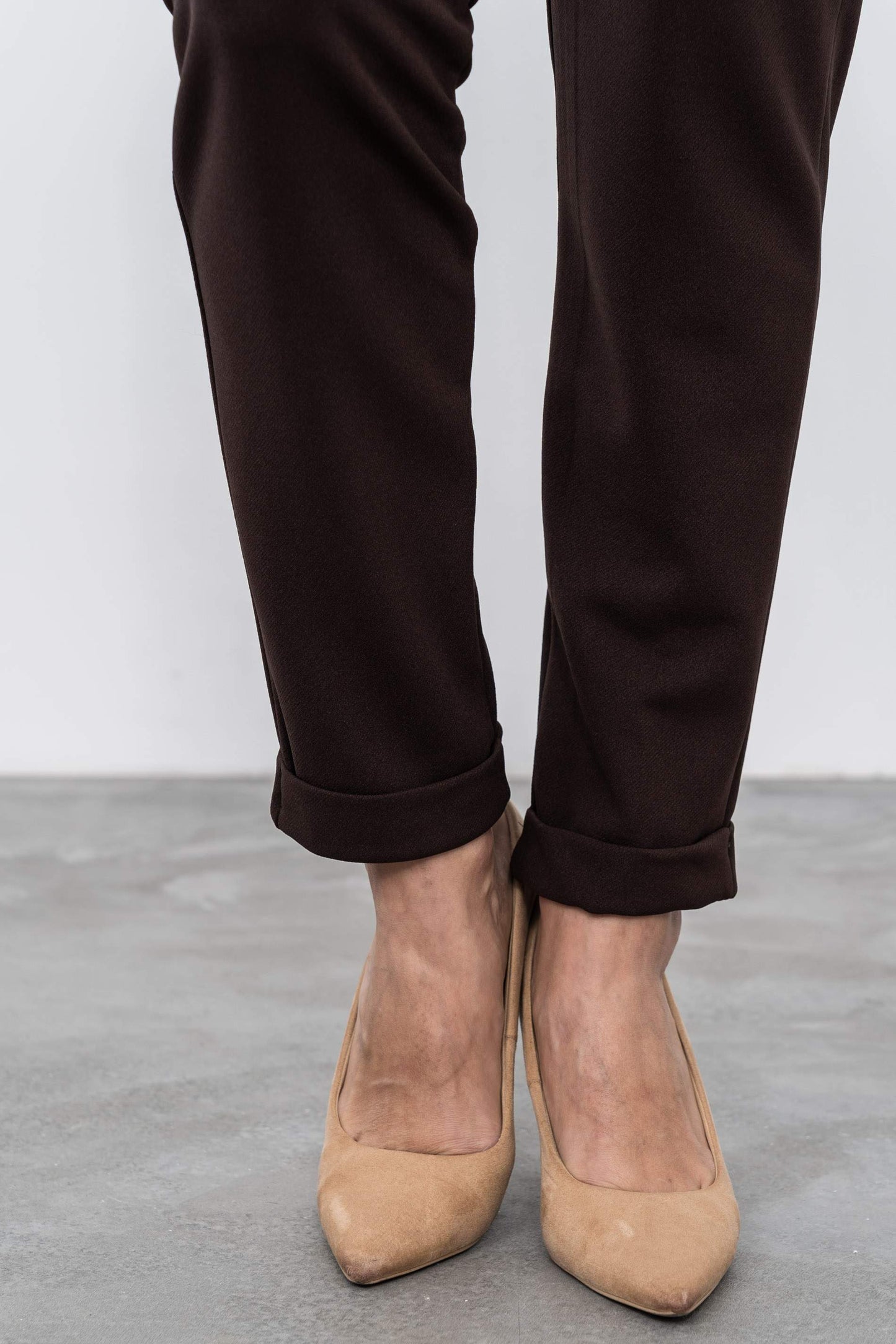 PANTALON GOMA BOLSILLOS CHOCOLATE - Imagen 5