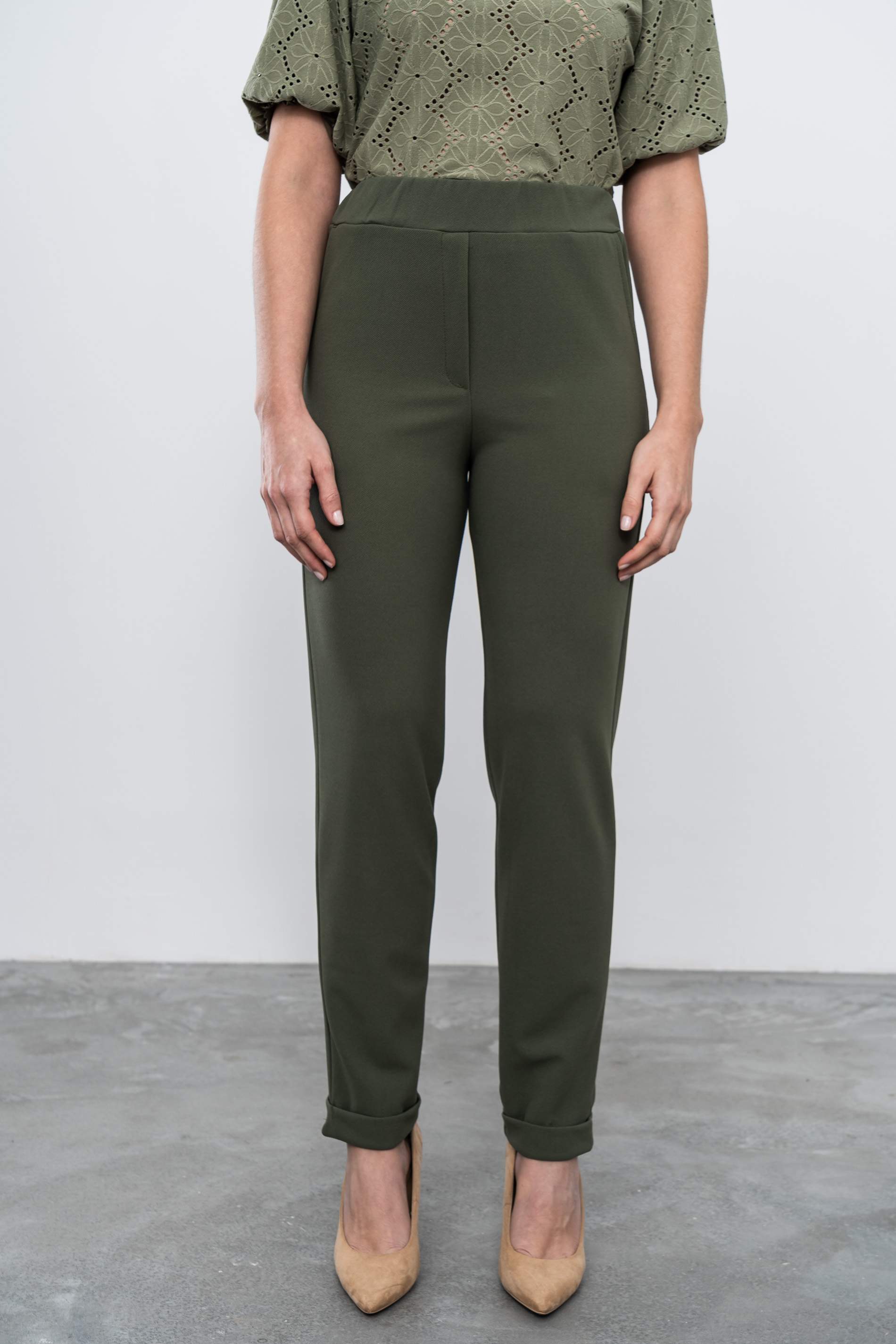 PANTALON GOMA BOLSILLOS KAKI - Imagen 2
