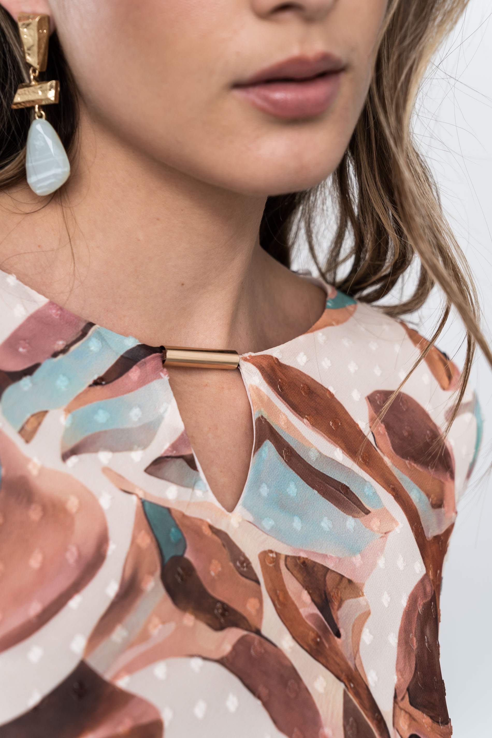 BLUSA PLUMETI ESTAMPADO AGUA - Imagen 5